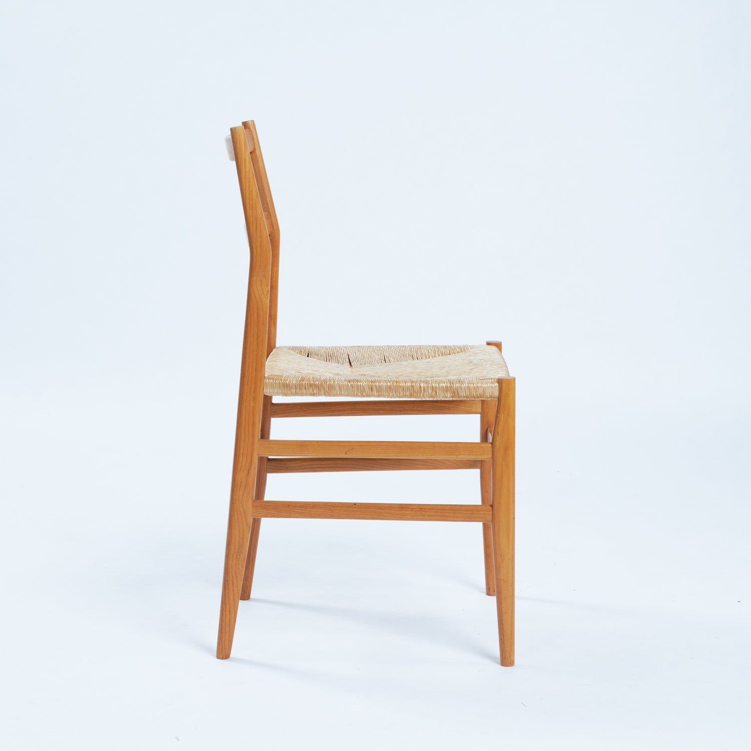 Set_of_6_Leggera_Chair_by_Gio_Ponti_for_Cassina,_1956