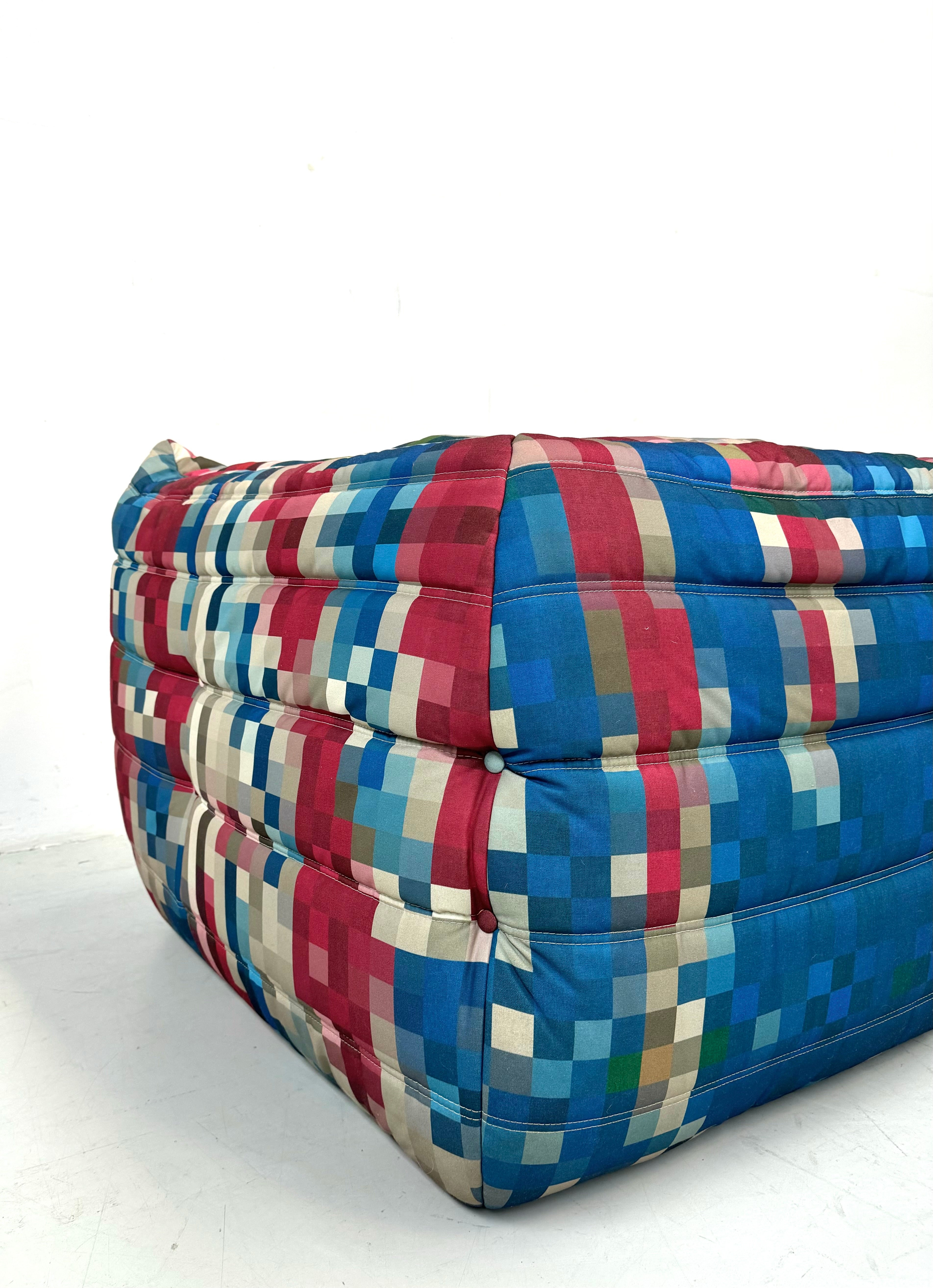 Limited_Edition_Togo_Sofa_by_Michel_Ducaroy_for_Ligne_Roset,_Shanghai_Upholstery_by_Cristian_Zuzunaga,_2008