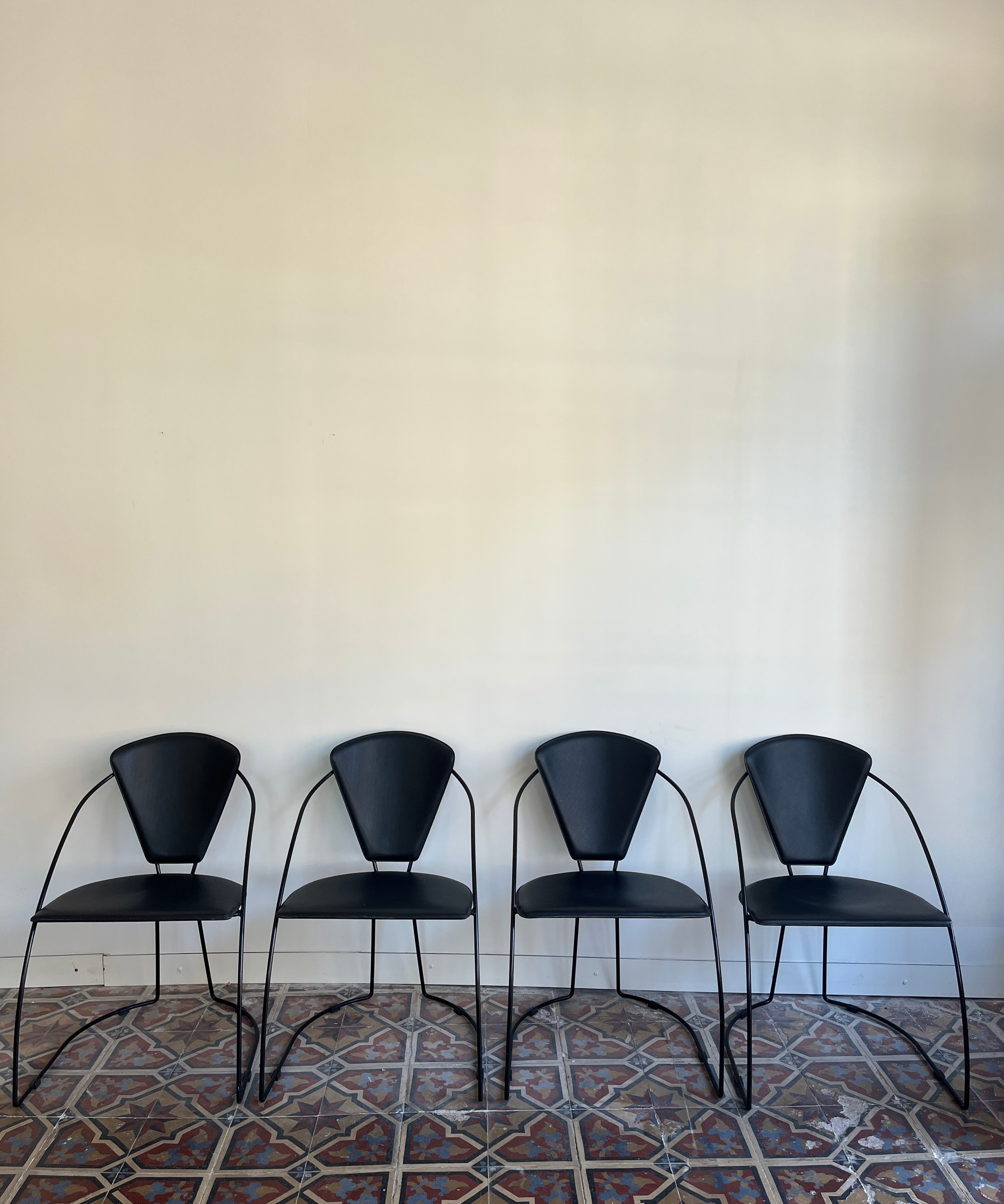 Set_of_4_Arrben_Italian_Dining_Chairs_in_Leather_and_Metal,_1980s
