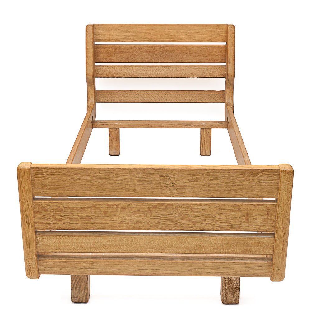 Solo_bed_by_Guillerme_and_Chambron