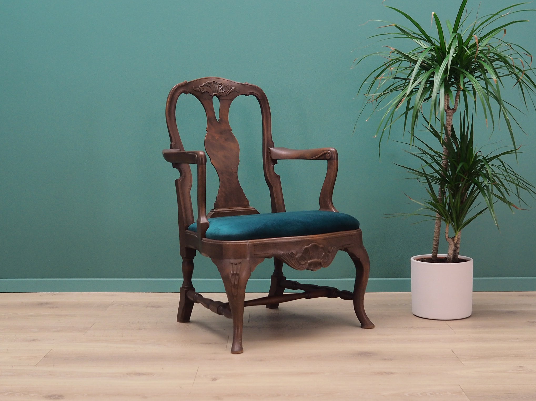 Danish_Chippendale_Living_Room_Set_in_Walnut_and_Green_Velour,_1970s