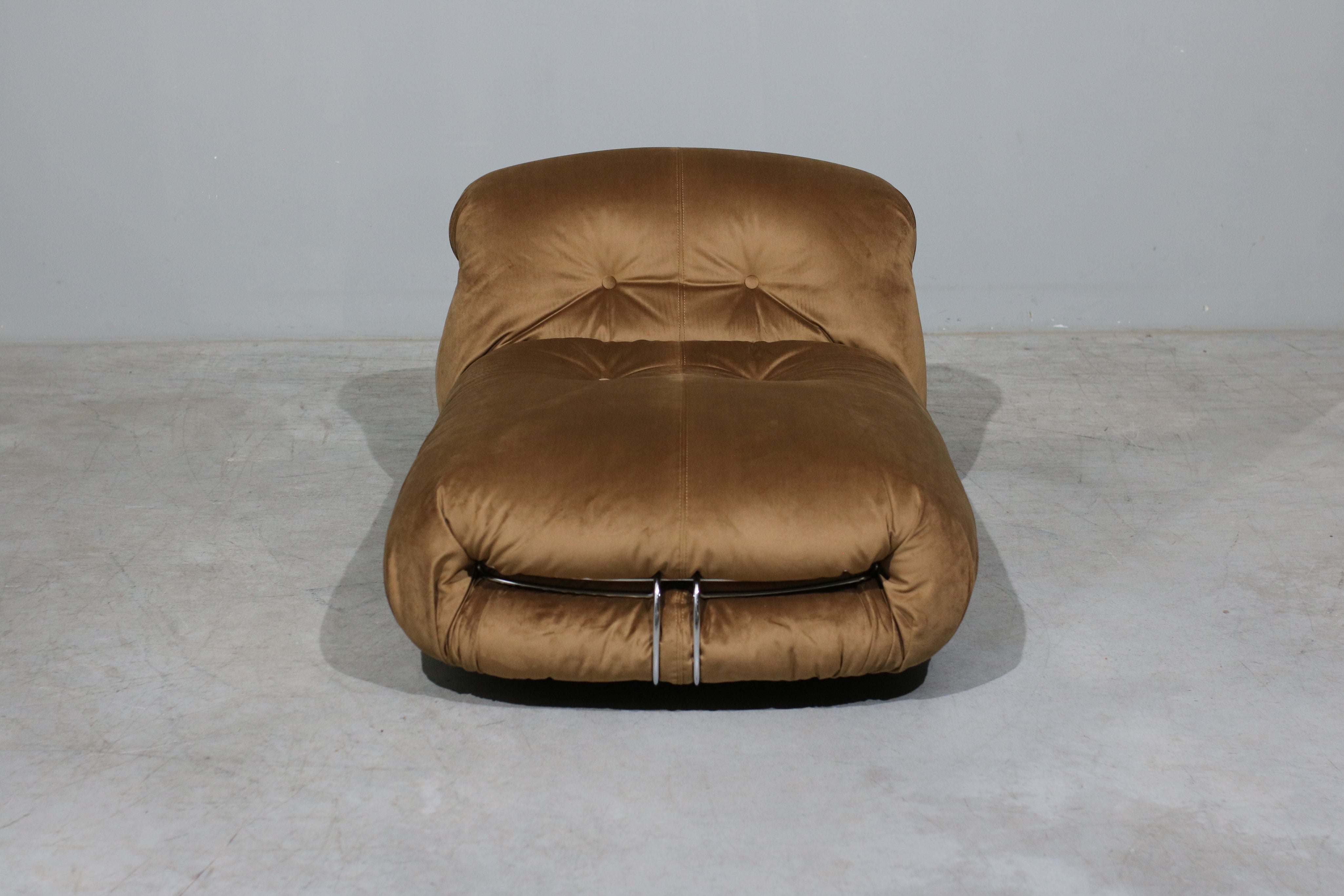 Lounge_Chair_and_Ottoman_from_Afra_&_Tobia_Scarpa_for_Cassina_1960s