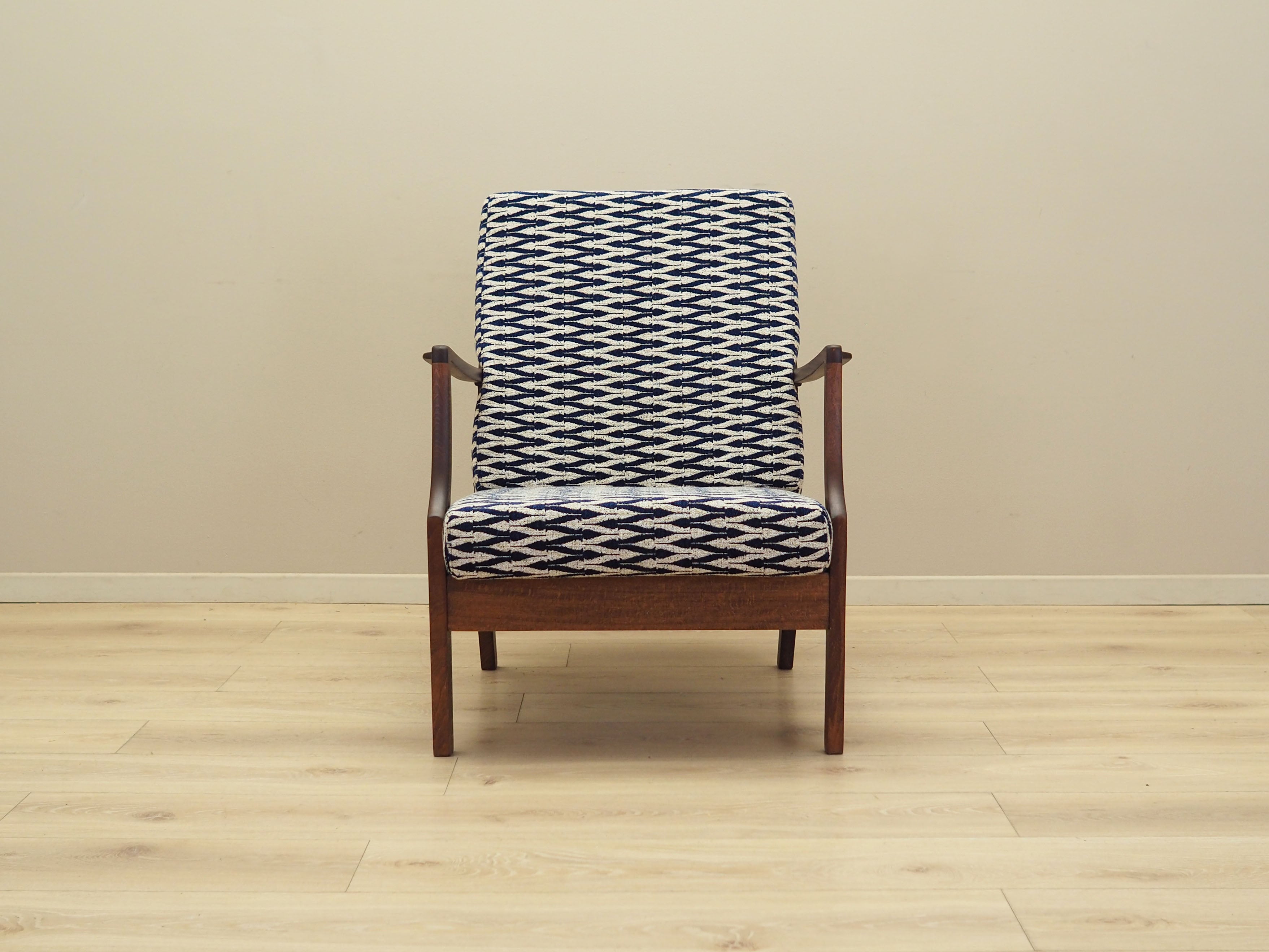 Lounge_Chair,_Beech_Wood,_1970s,_Denmark