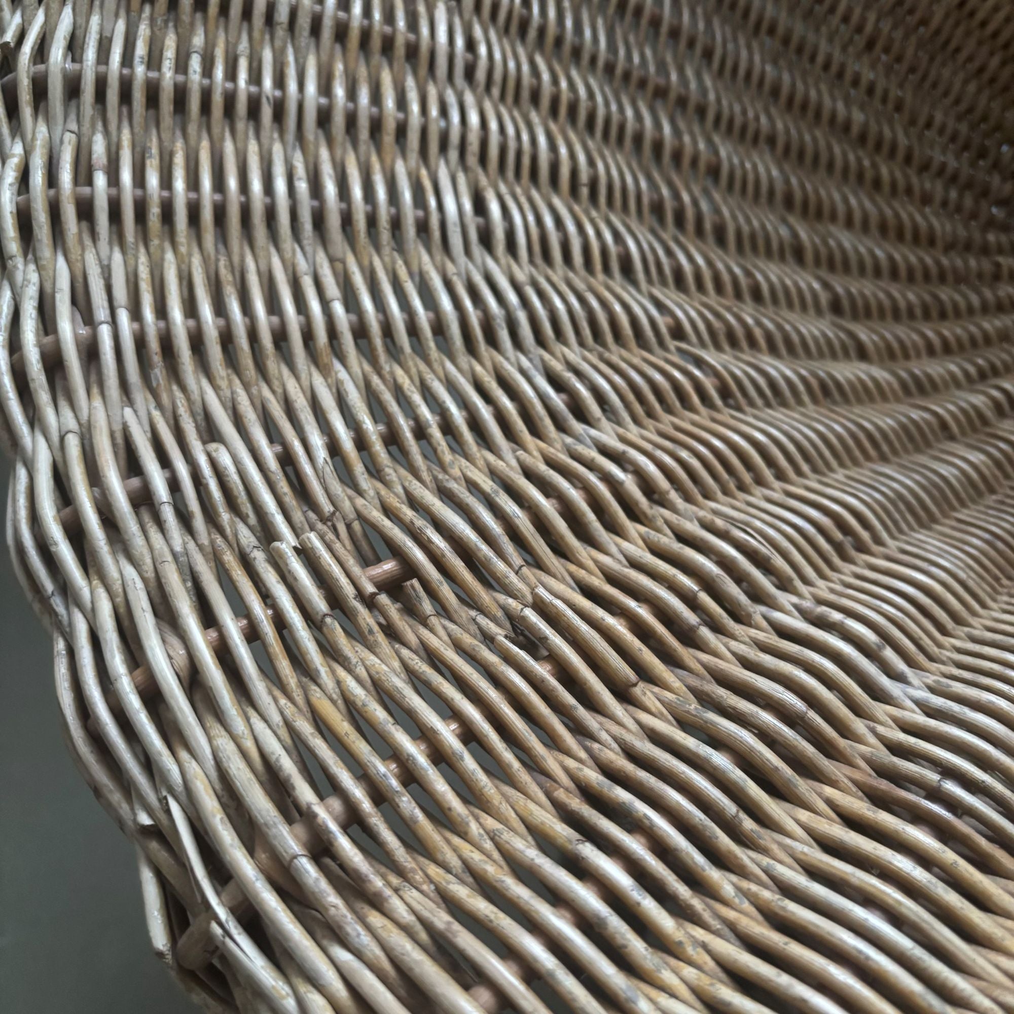 1950s–60s_Dutch_Rattan_Lounge_Chair_by_Rohé_Noordwolde,_Attributed_to_Arnold_Bueno_de_Mesquita