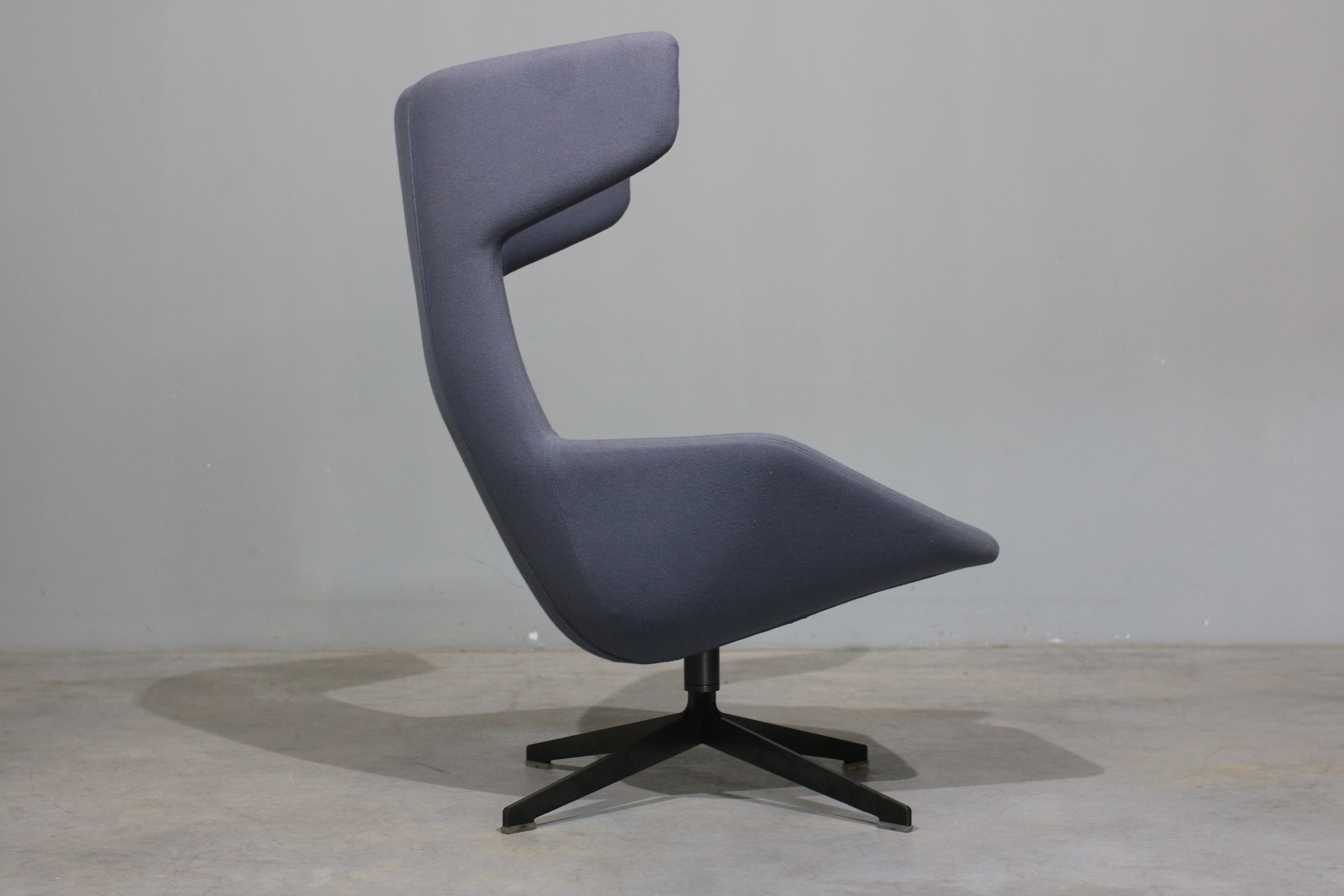 Lounge_Chair_by_Alfredo_Häberli_for_Moroso,_2000s,_Italy