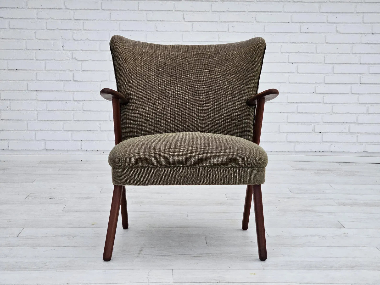 Lounge_Chair_by_Erhardsen_&_Andersen,_Teak_&_Wool,_1960s_Denmark