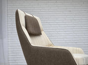 Lounge_Chair_by_Illum_Wikkelsø,_Upholstery_&_Beech_Wood_Frame,_1970s_Denmark
