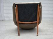 Lounge_Chair_by_Illum_Wikkelsø,_Upholstery_&_Beech_Wood_Frame,_1970s_Denmark
