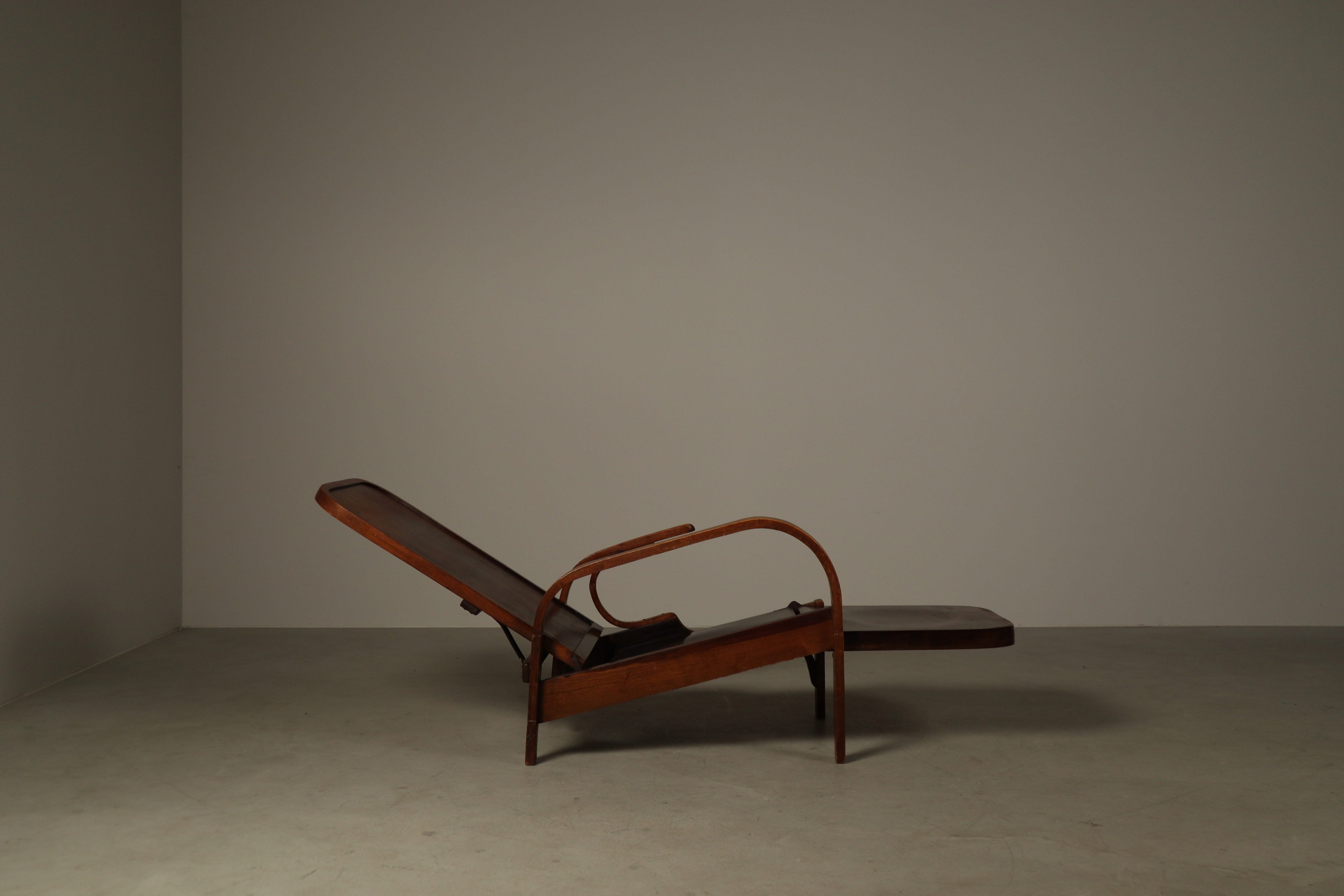 Adjustable_Lounge_Chair_by_Móveis_Gerdau,_Bentwood,_Brazil,_circa_1950