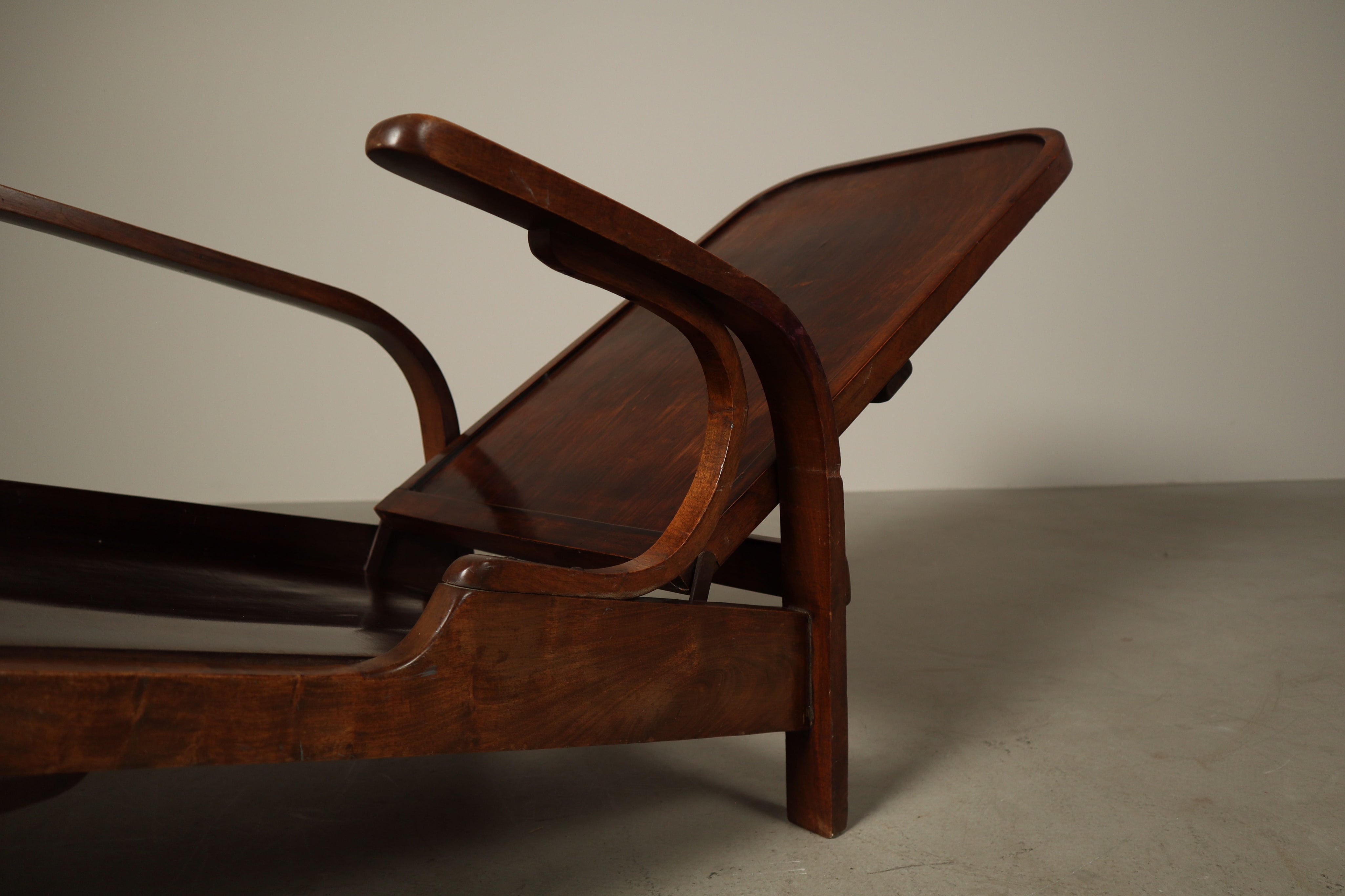 Adjustable_Lounge_Chair_by_Móveis_Gerdau,_Bentwood,_Brazil,_circa_1950