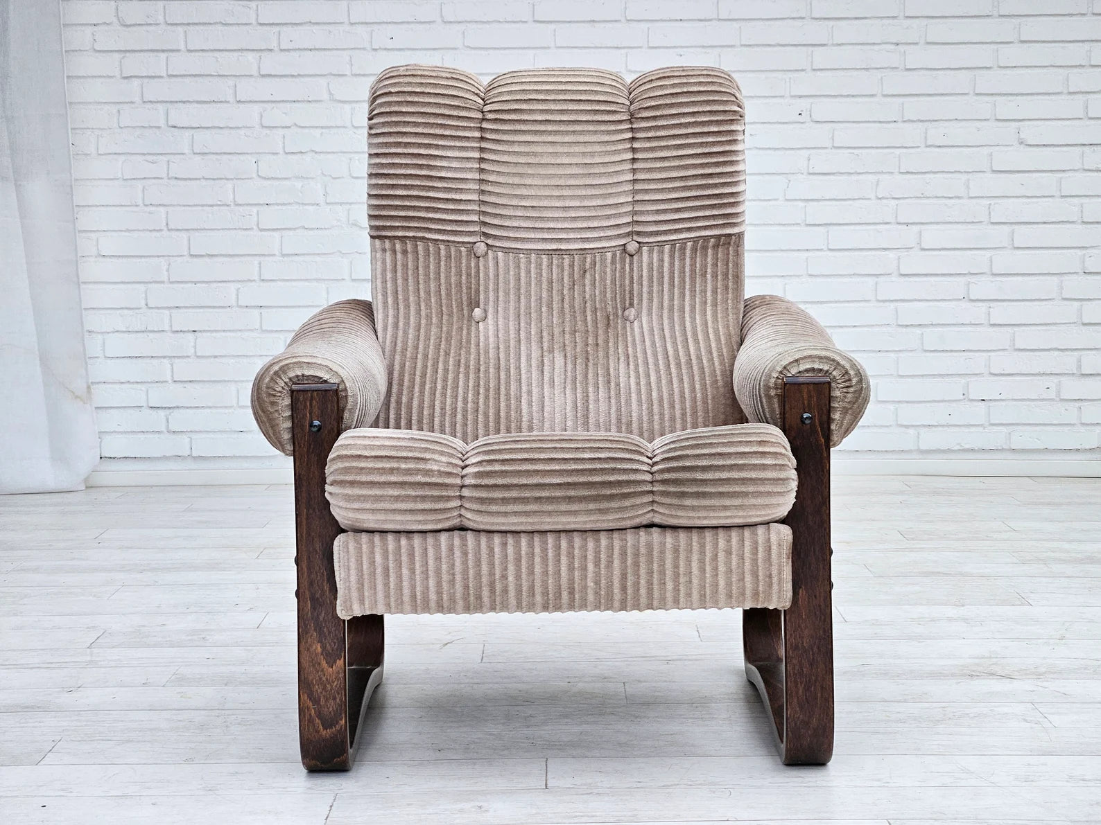 Danish_Bent_Beech_Lounge_Chair_in_Corduroy,_1970s,_Denmark