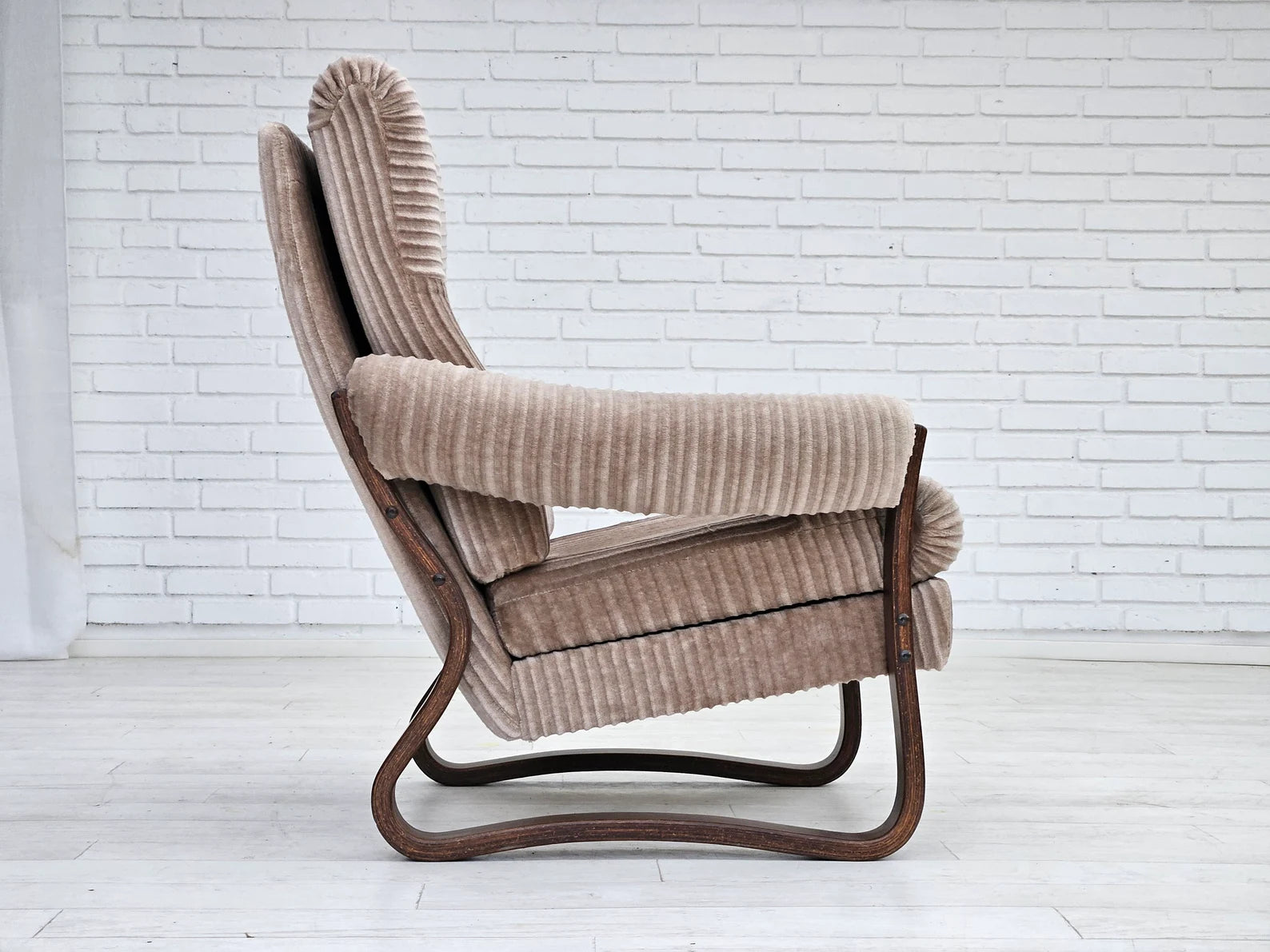 Danish_Bent_Beech_Lounge_Chair_in_Corduroy,_1970s,_Denmark