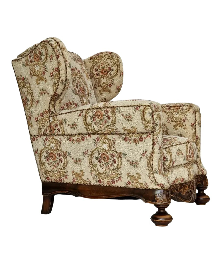 Danish_Modern_Lounge_Chair_from_1950s,_Denmark