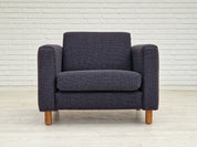 GE300_Lounge_Chair_by_Hans_J._Wegner,_1960s,_Denmark