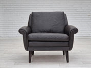 Lounge_Chair_Diplomat_with_Footstool_by_Aage_Christiansen,_1960s_Denmark