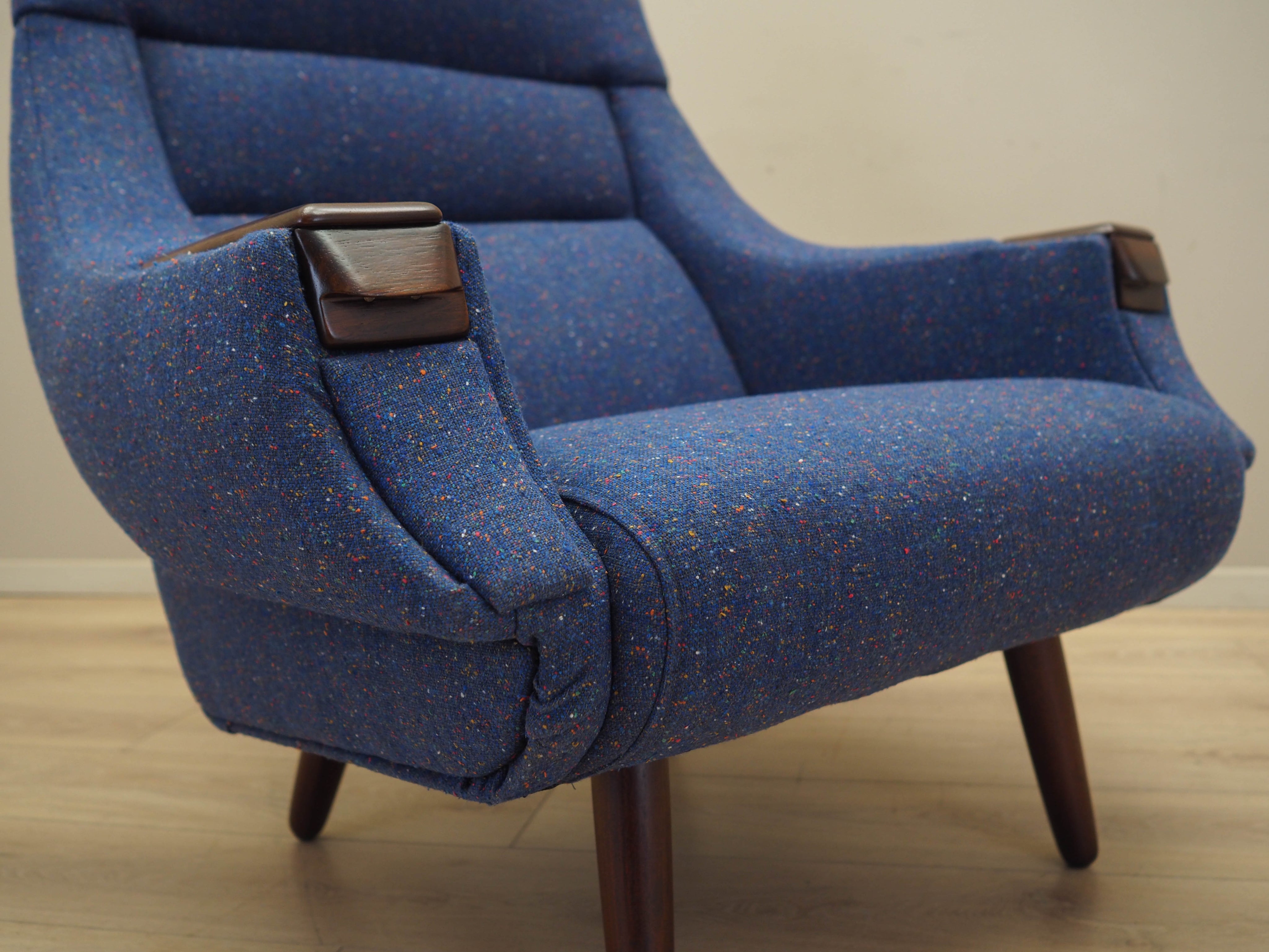 Lounge_chair,_H.W._Klein_for_Bramin,_rosewood_and_fabric,_1960s,_Denmark