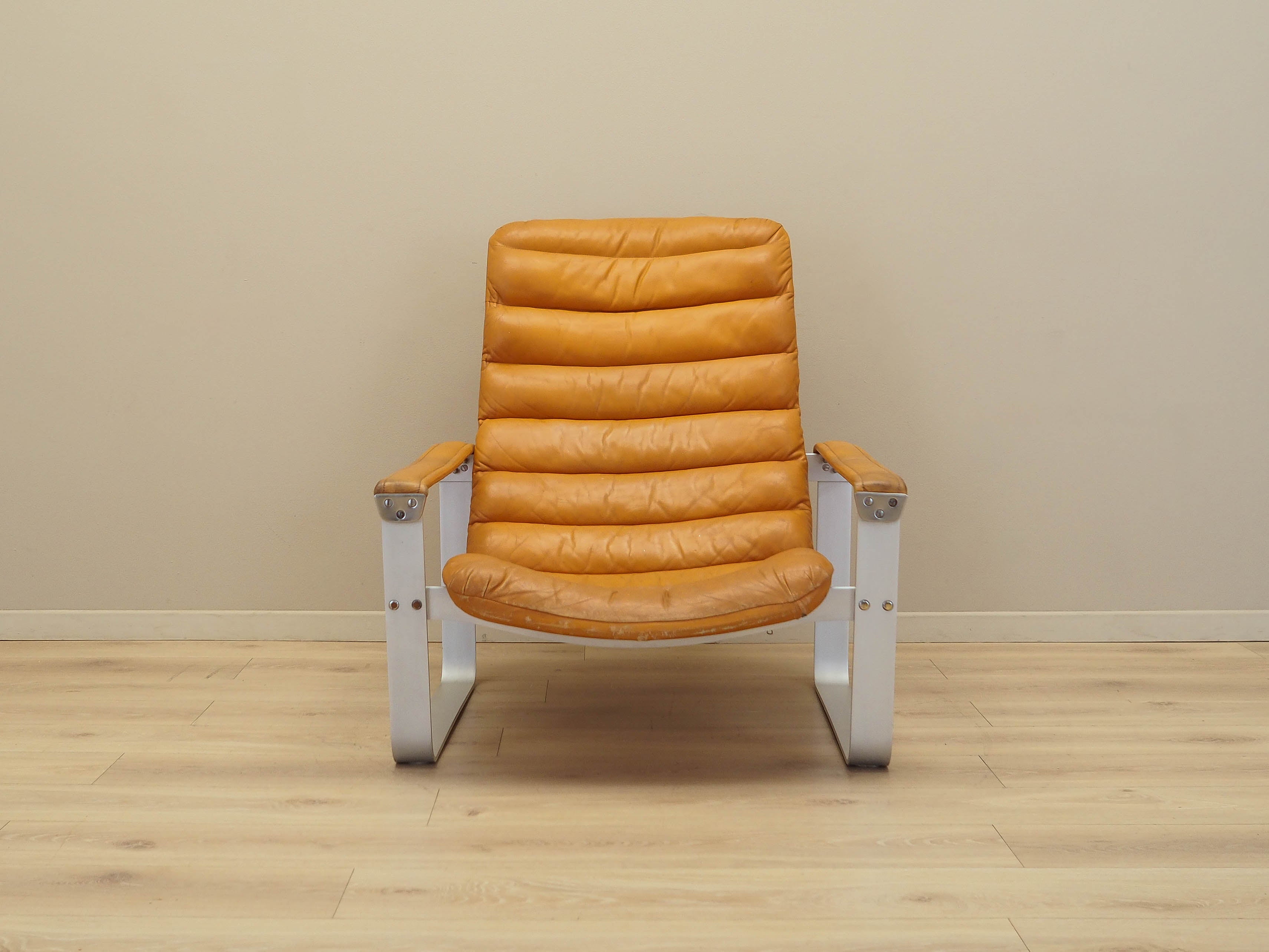 Lounge_chair,_Ilmari_Lappalainen_for_Asko,_Metal_and_Leather,_1960s,_Finland