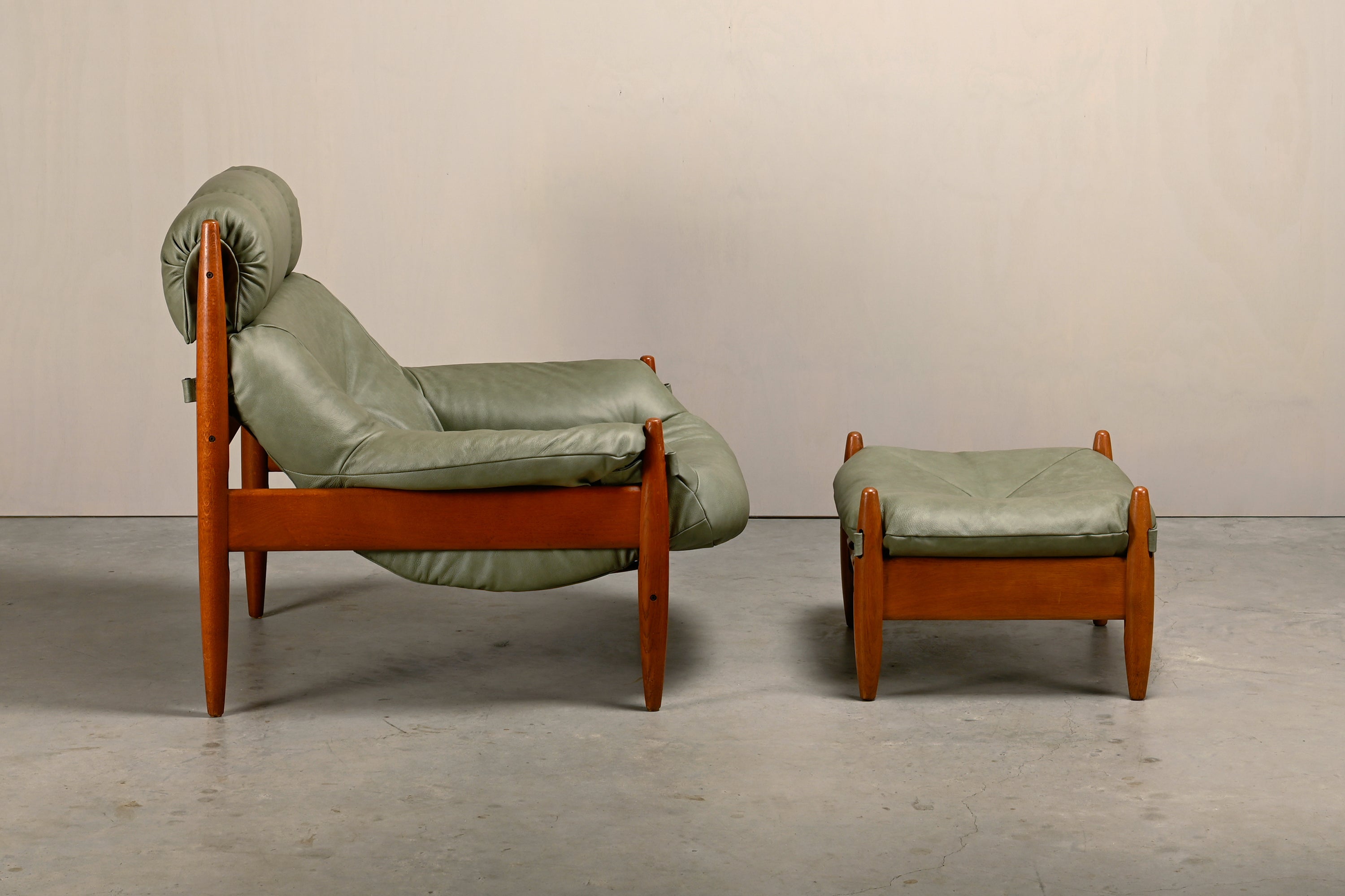 Set_of_Brazilian_Style_Oak_Lounge_Chair_and_Ottoman_in_Sage_Green_Leather,_1970s