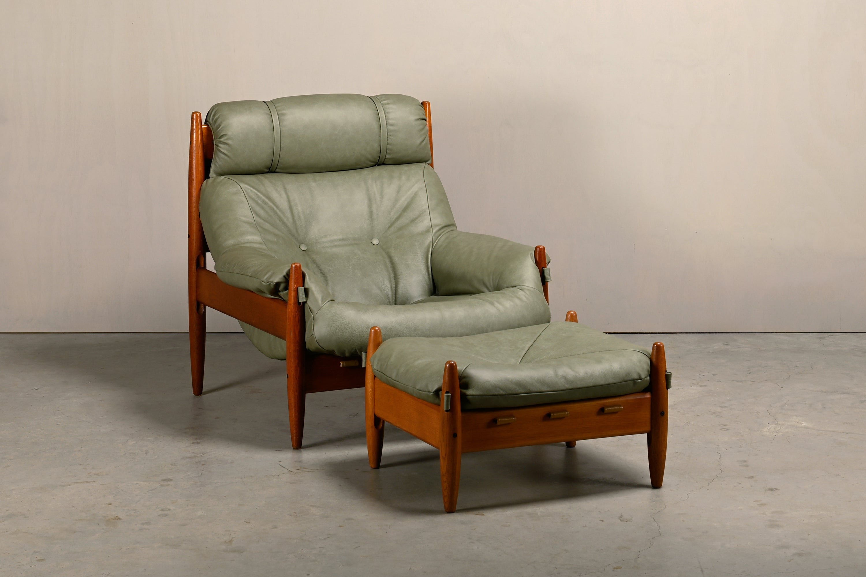 Set_of_Brazilian_Style_Oak_Lounge_Chair_and_Ottoman_in_Sage_Green_Leather,_1970s