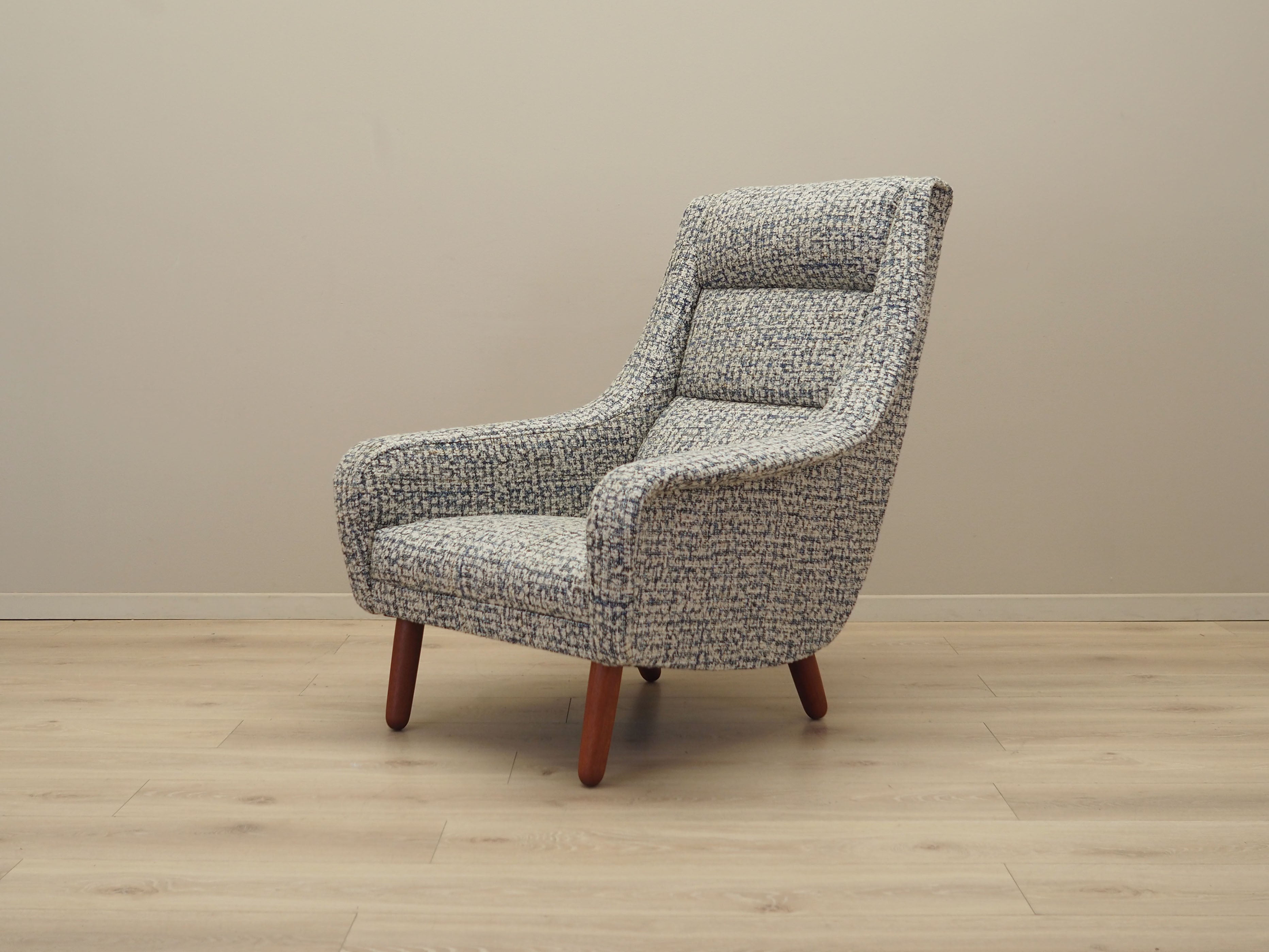 Lounge_Chair,_Solid_Wood_and_Fabric,_1970s,_Denmark