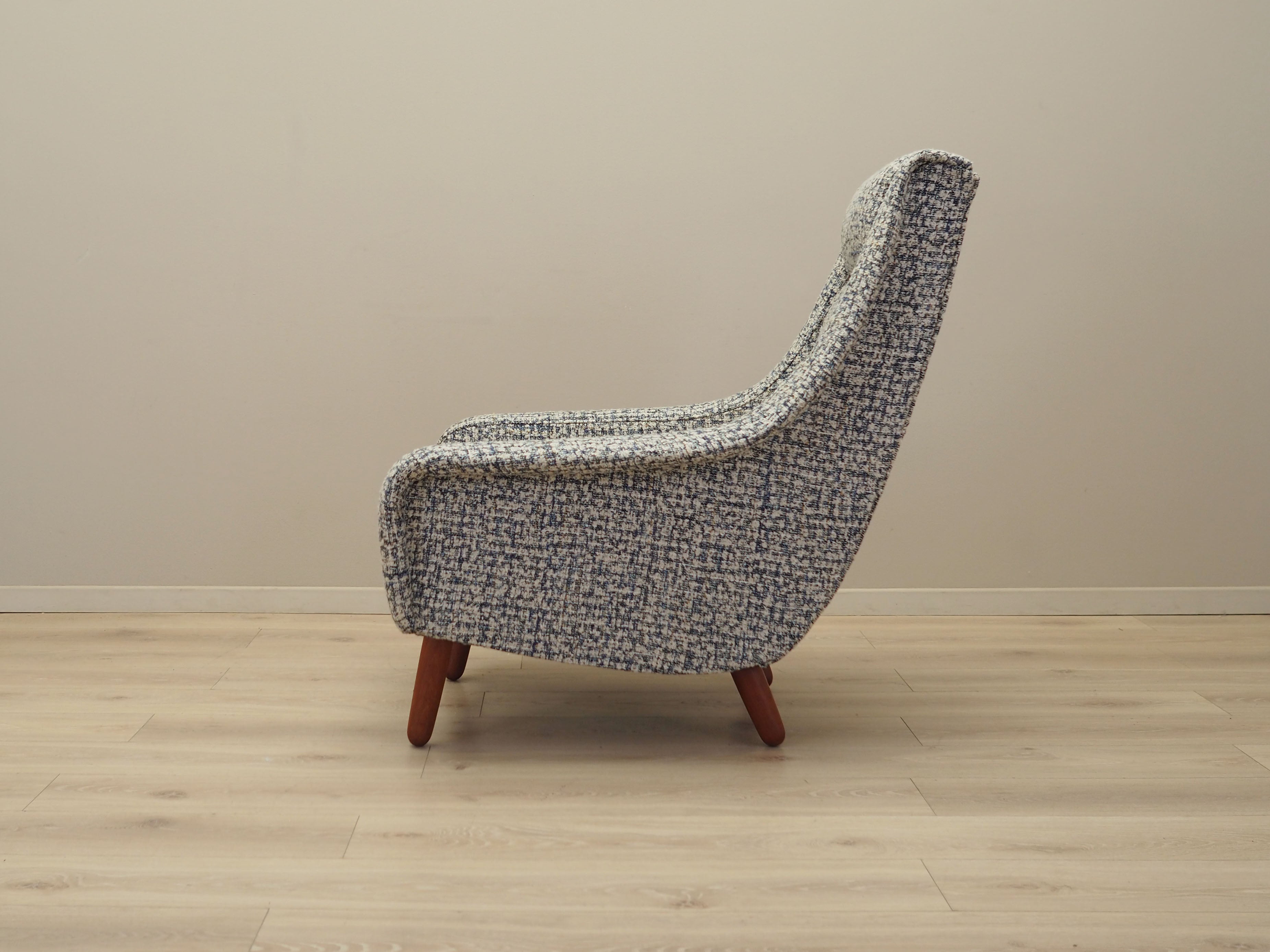 Lounge_Chair,_Solid_Wood_and_Fabric,_1970s,_Denmark