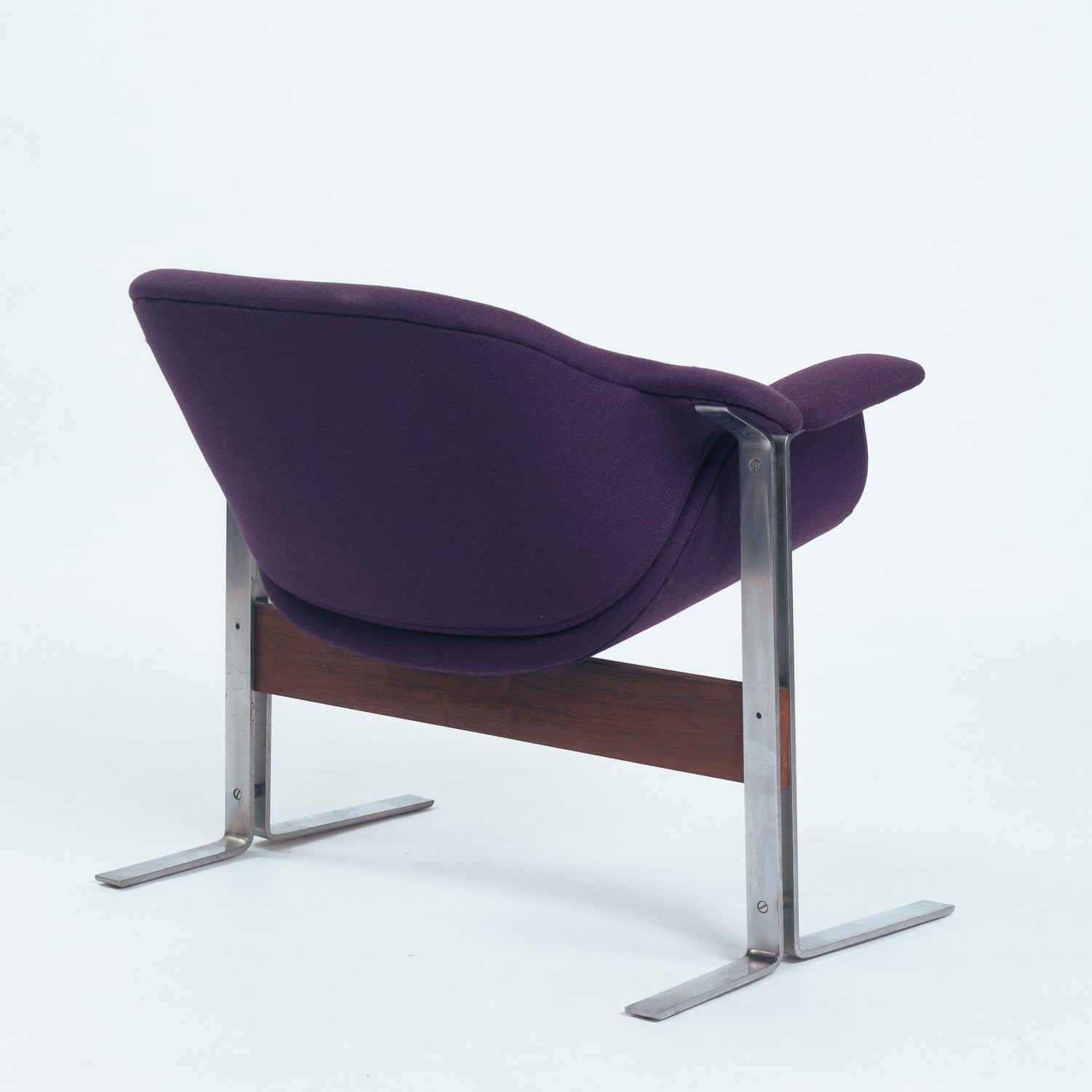 Lounge_Chair_by_Just_B._Meijer_for_Kembo,_Purple_Wool_Upholstery,_Dutch_Mid_Century_Modern,_1960s