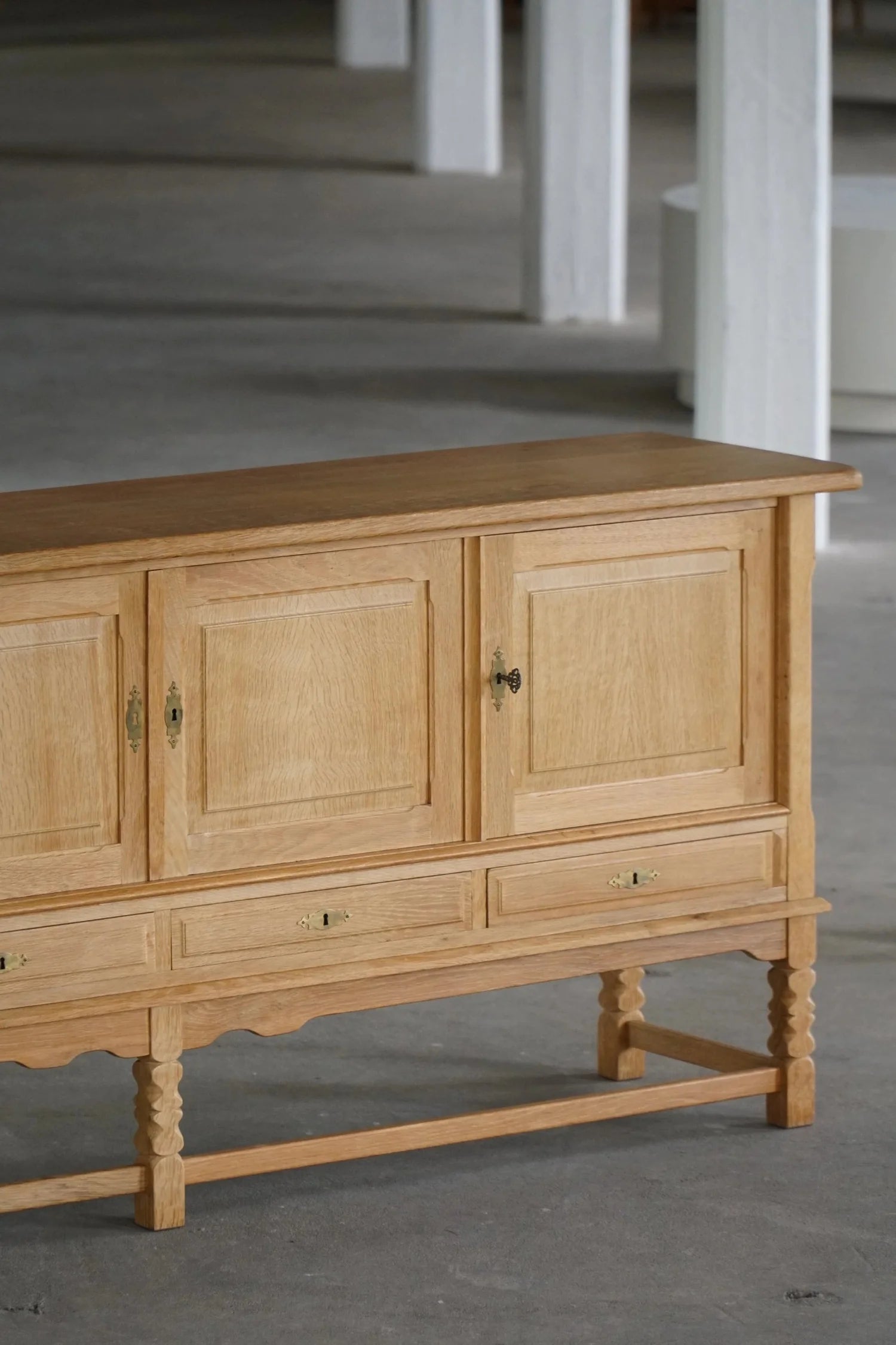 Low_Brutalist_Oak_Sideboard,_Danish_Mid_Century_Modern_Credenza