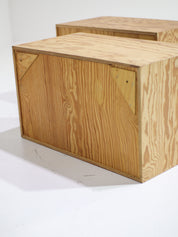 Vintage_LP_(wall)_cabinet_in_pine