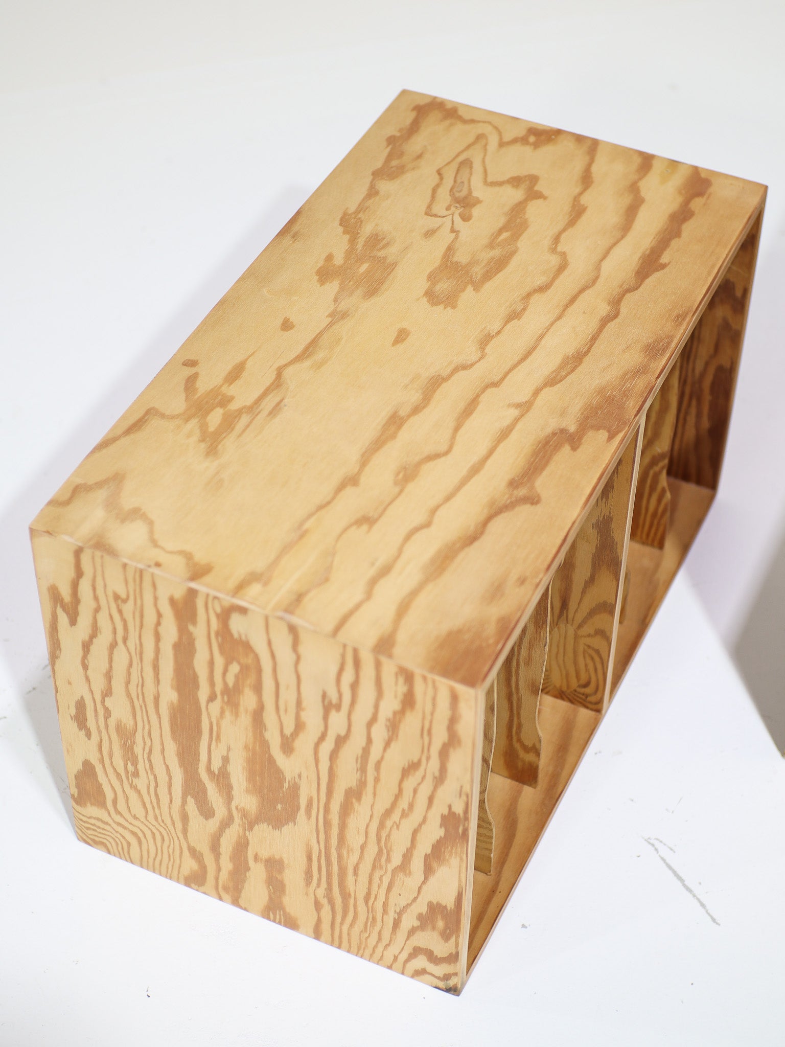 Vintage_LP_(wall)_cabinet_in_pine