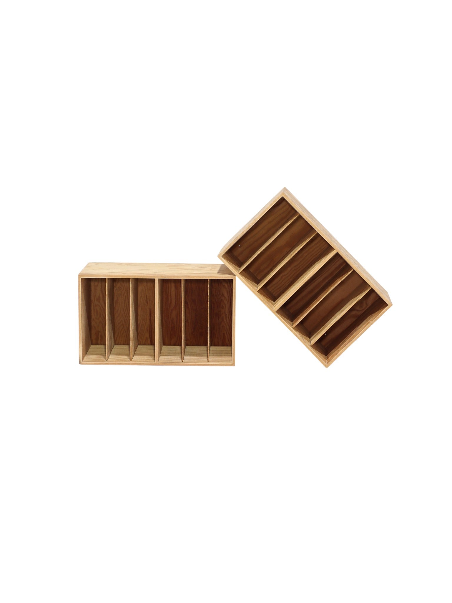Vintage_LP_(wall)_cabinet_in_pine