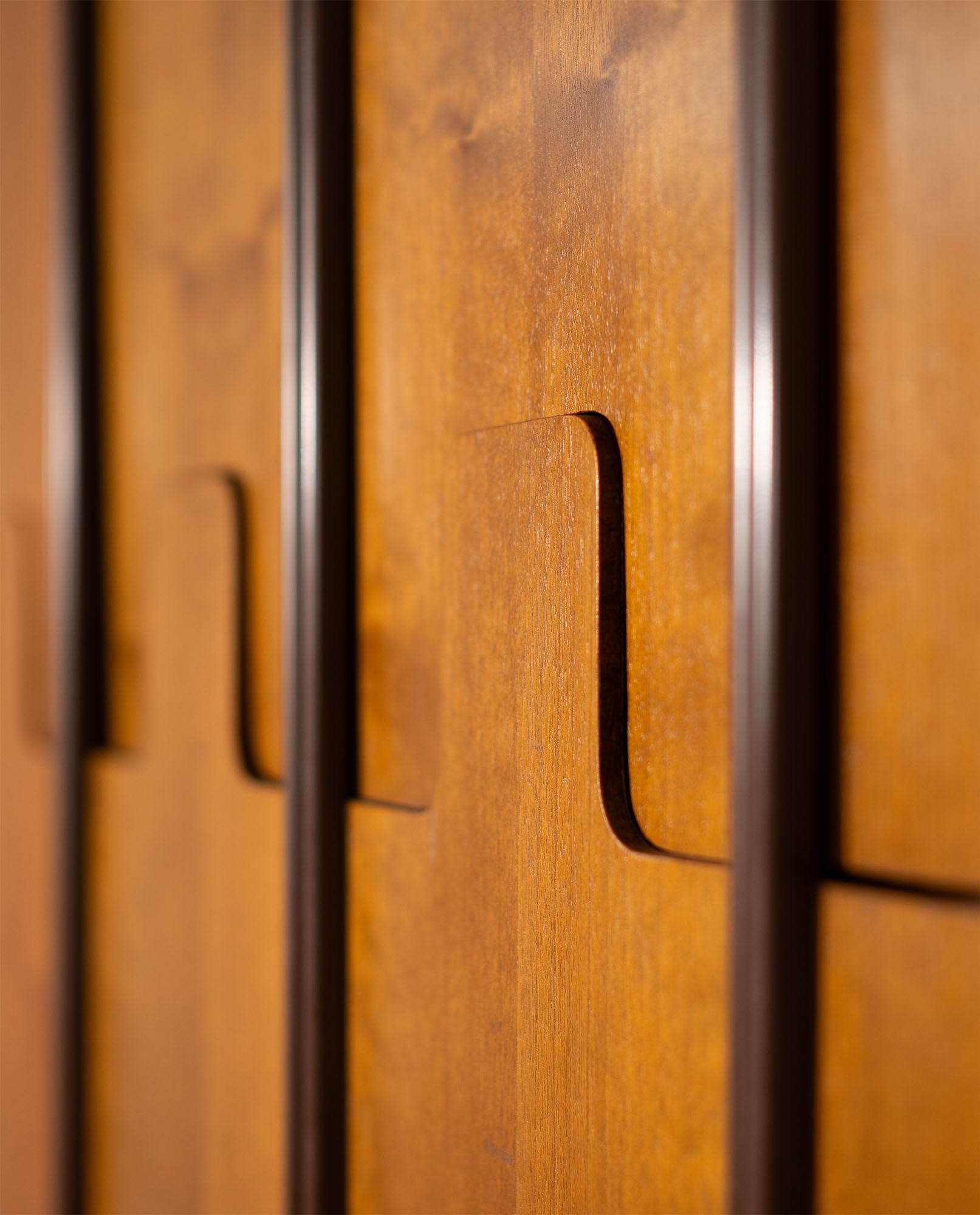 Set_of_5_Gronda_Coat_Hanger_by_Luciano_Bertoncini_for_Elco,_Italy_1970's