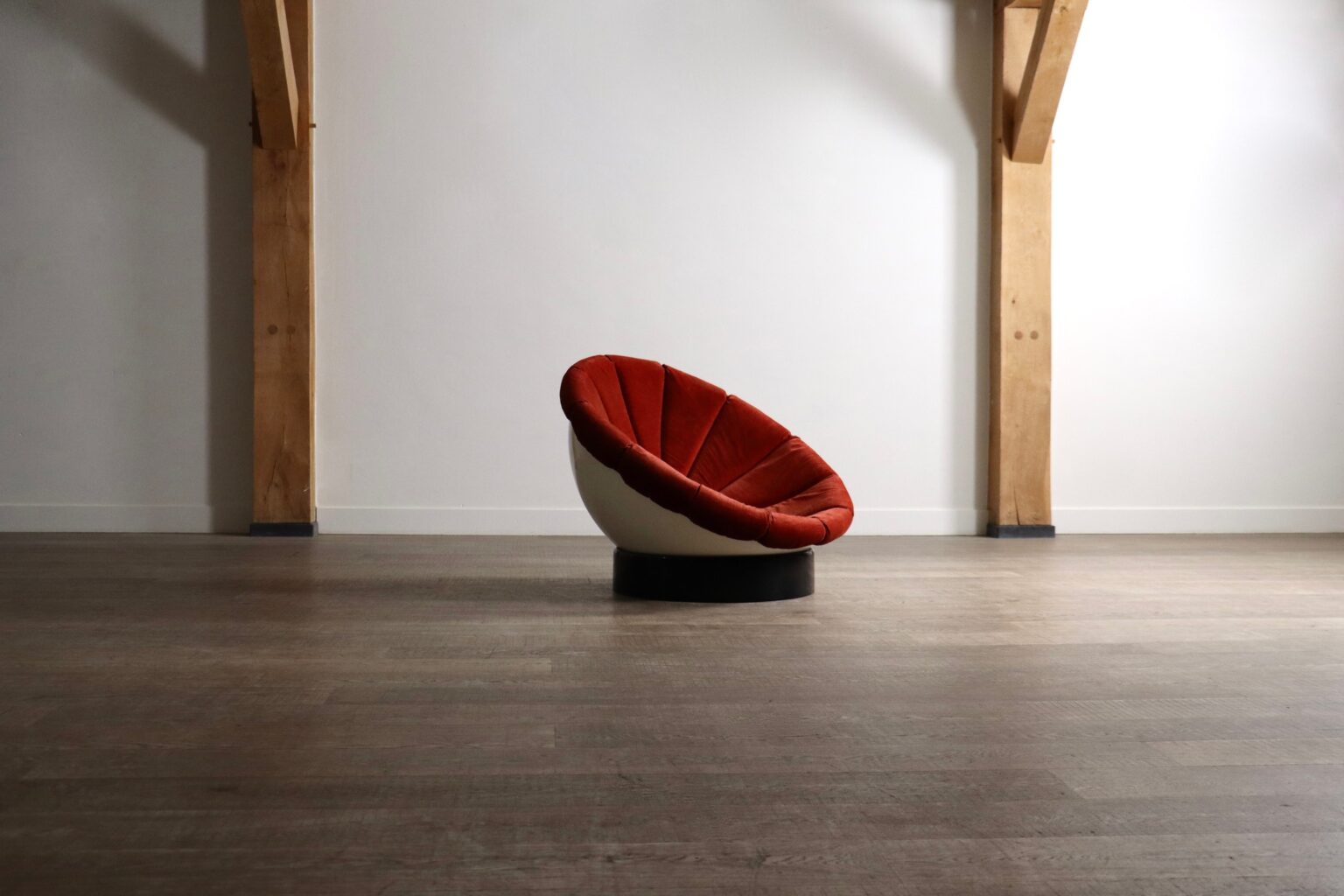 Luciano_Frigerio_“Girasole”_Lounge_Chair,_Italy_1960s