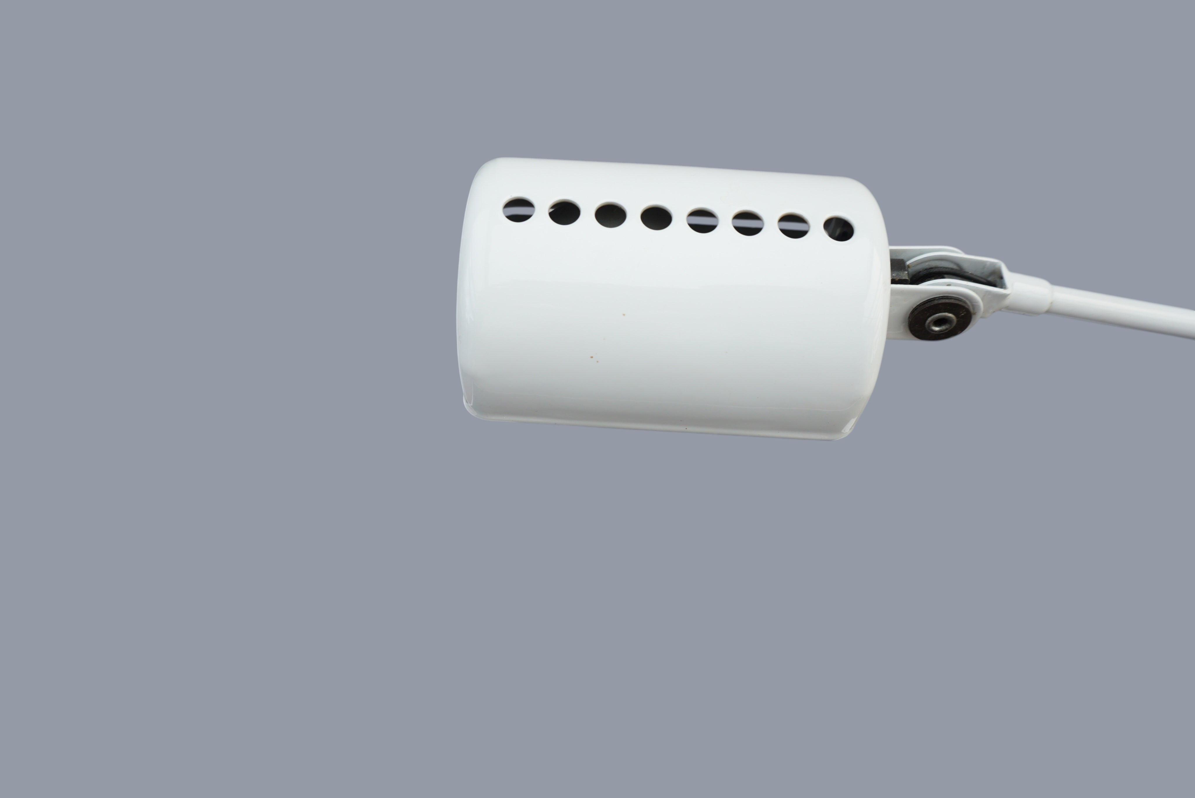 Daphine_Table_Lamp_by_Tommaso_Cimini_for_Lumina_Italia,_White_Italian_Minimalist_Desk_Lamp,_1975
