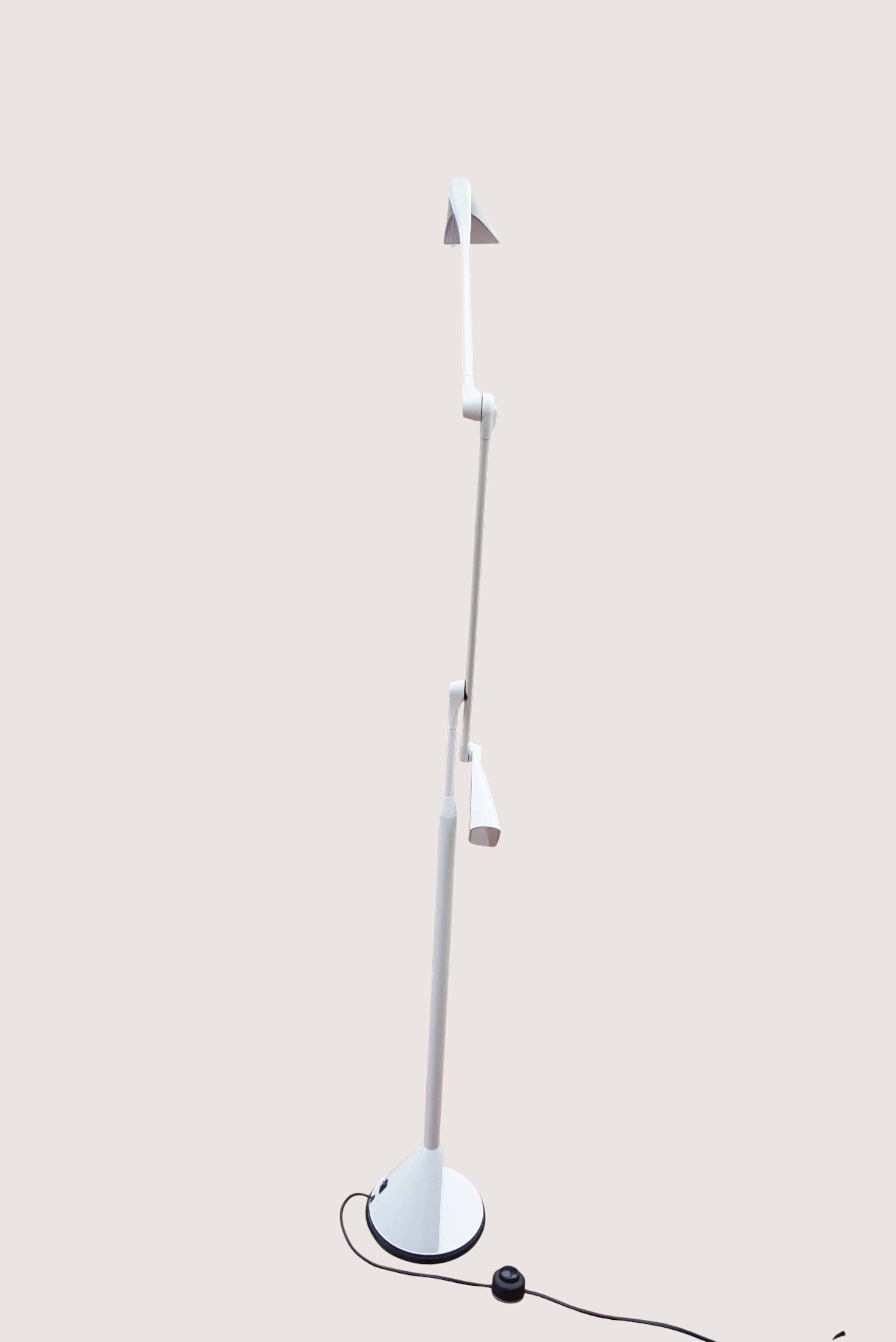 Zelig_Terra_Floor_Lamp_by_Walter_Monici_for_Lumina_Italia,_White_Counterbalance_Task_Lamp,_1990
