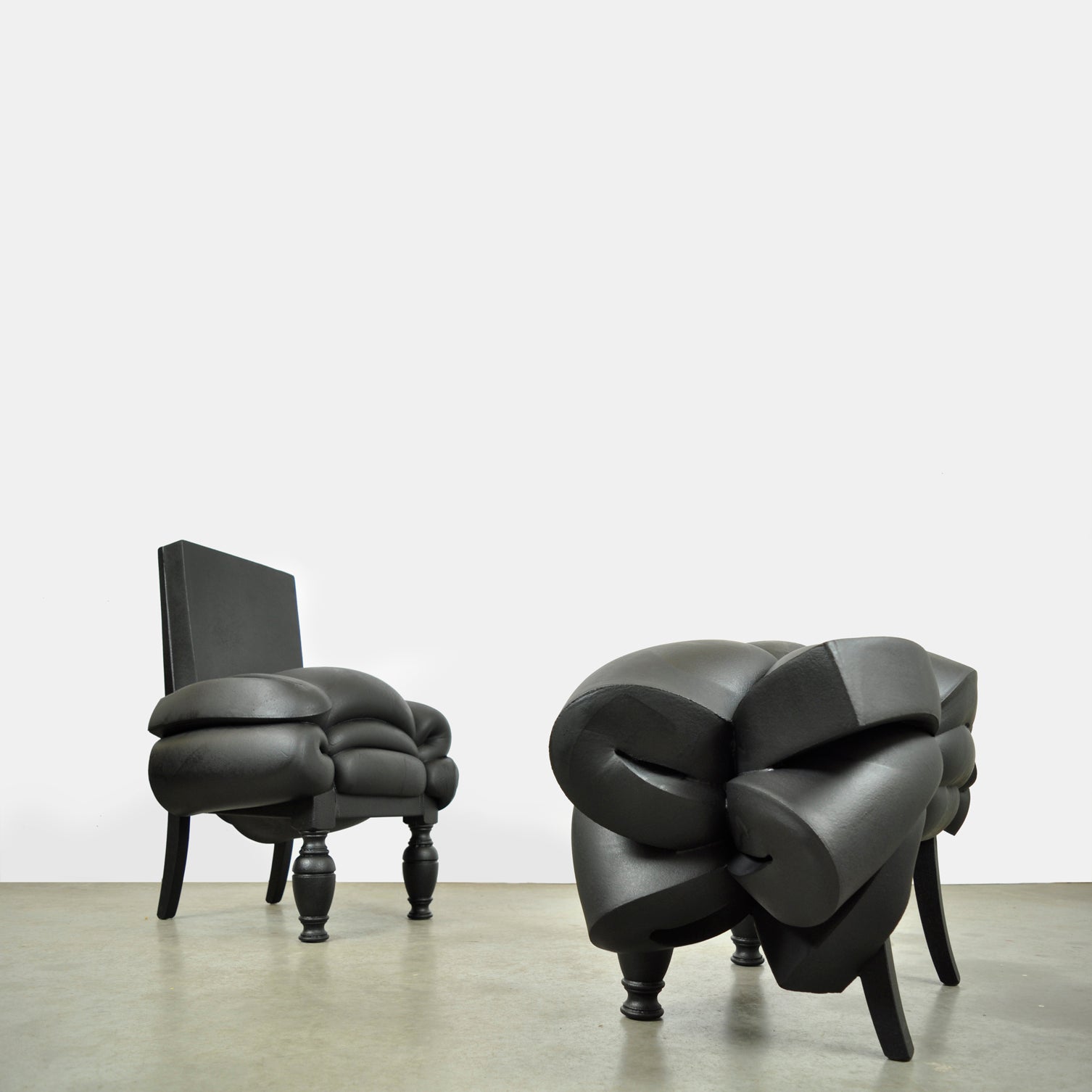 Set_of_Madam_Rubens_chair_&_stool_by_Frank_Willems,_recycled_material,_2000