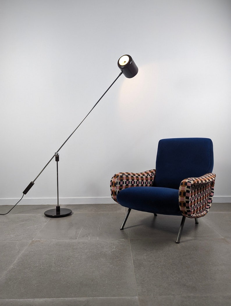 Magneto_floor_lamp_by_Gilbert_Watrous_/_H._Fillekes_1950s