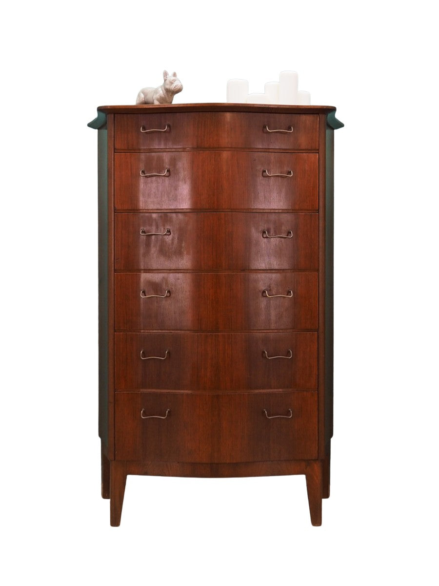 Mahogany_chest_of_drawers,_Danish_design,_1960s_by_Øm_Mobelfabrik