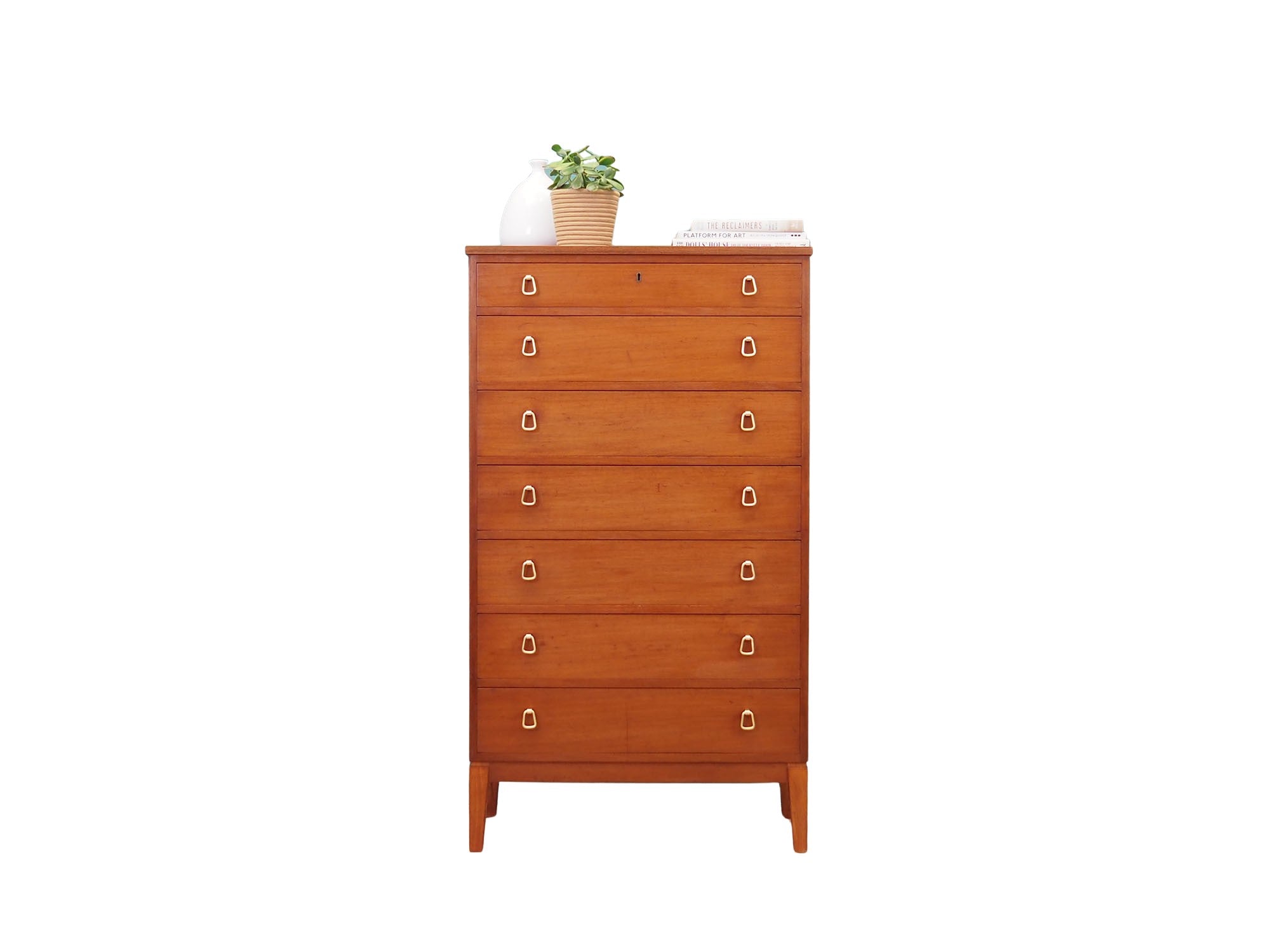 Mahogany_chest_of_drawers,_Danish_design,_1970s,_production:_Denmark