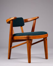 Set_of_4_Maija_Taimi_chairs_for_Restaurant_Kestikartano,_Helsinki_1940s