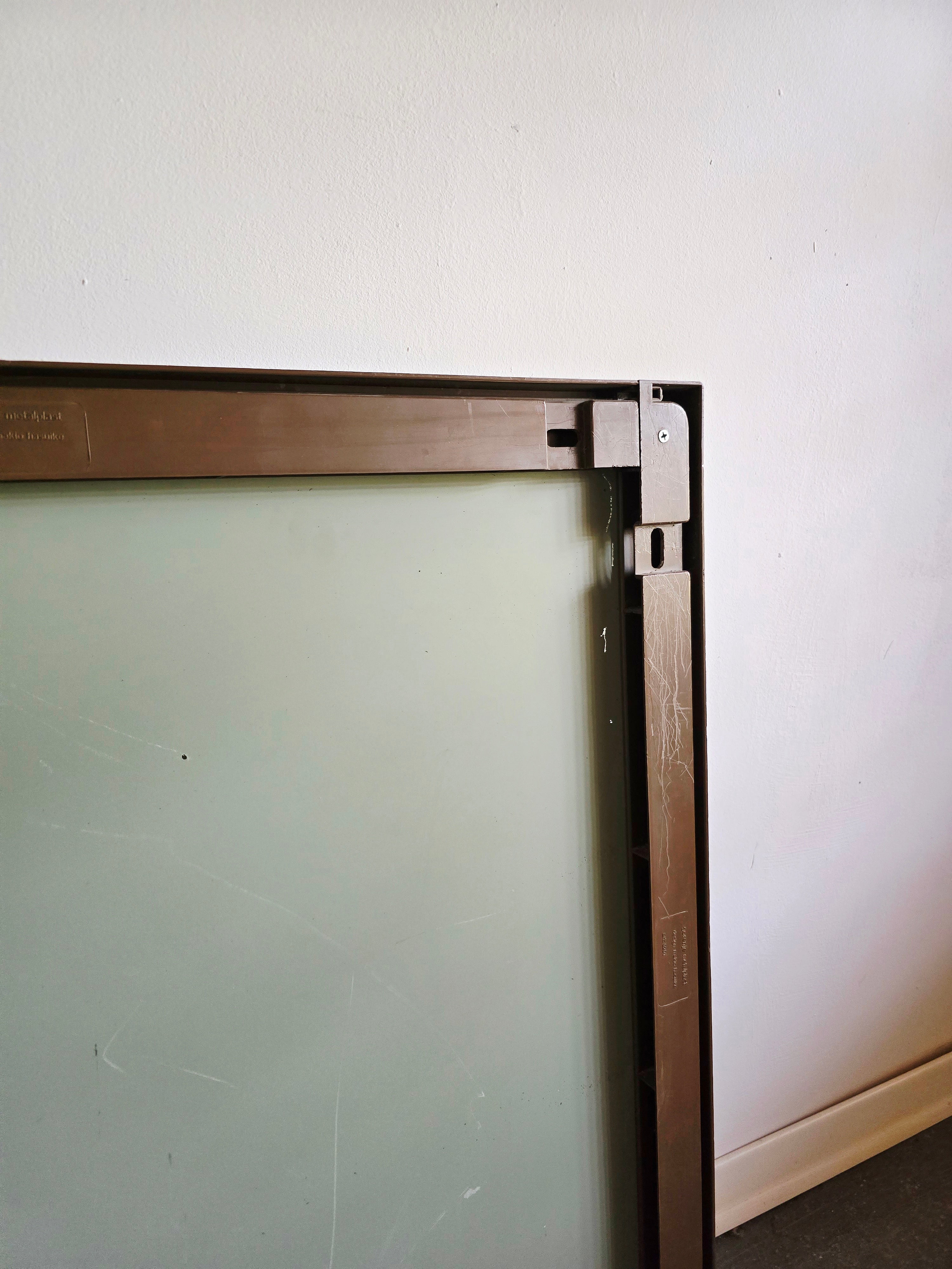Makio_Hasuike_Space_Age_Wall_Mirror_for_Gorenje_Metalplast_in_Brown_Molded_Plastic,_Yugoslavia,_1970s