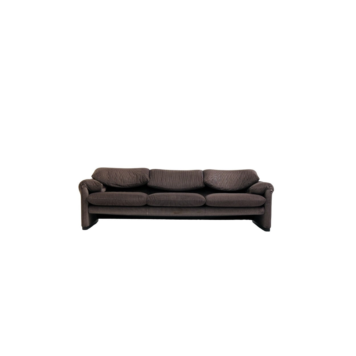 Maralunga_3-Seater_Sofa_by_Vico_Magistretti_for_Cassina