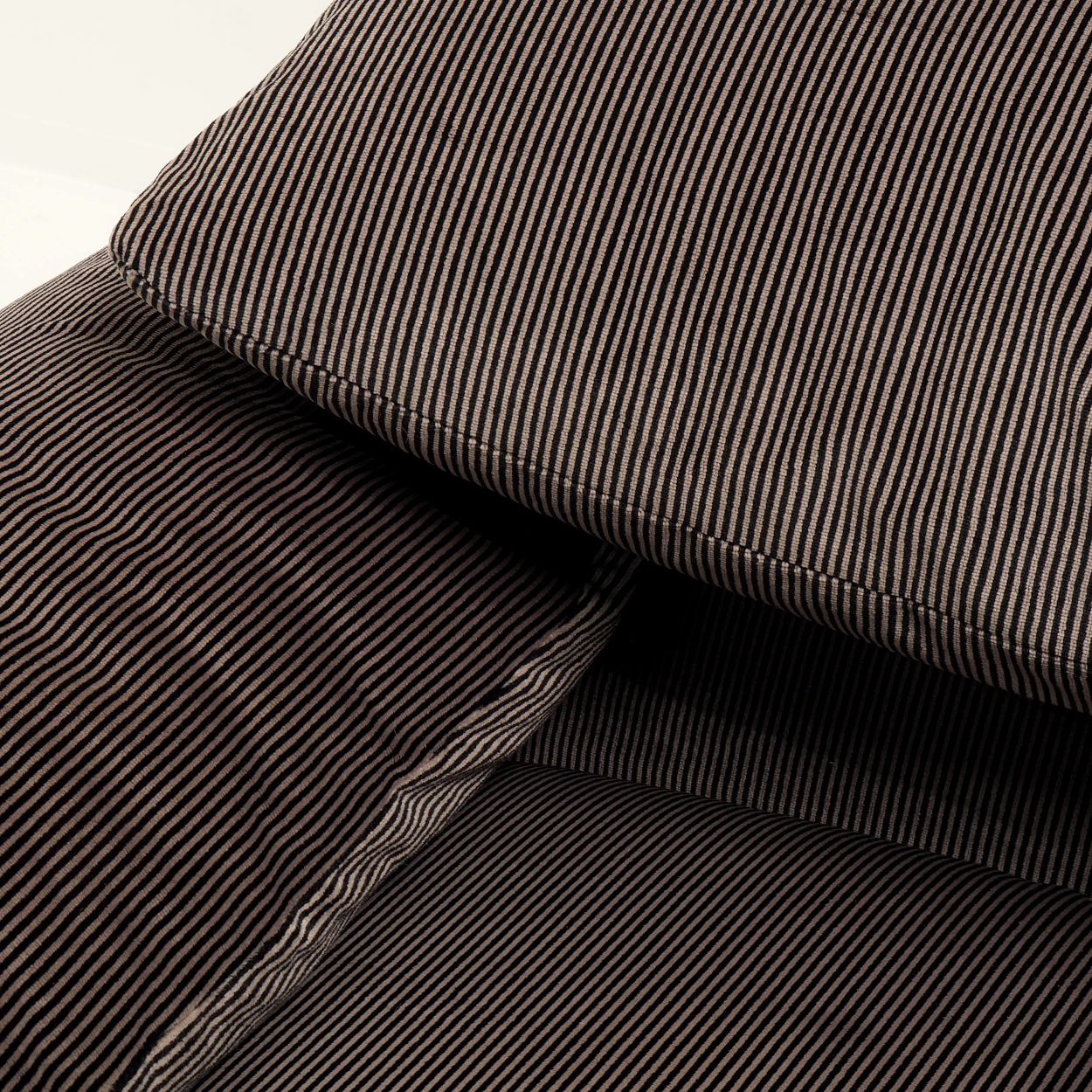 Maralunga_Lounge_Chair_by_Vico_Magistretti_for_Cassina