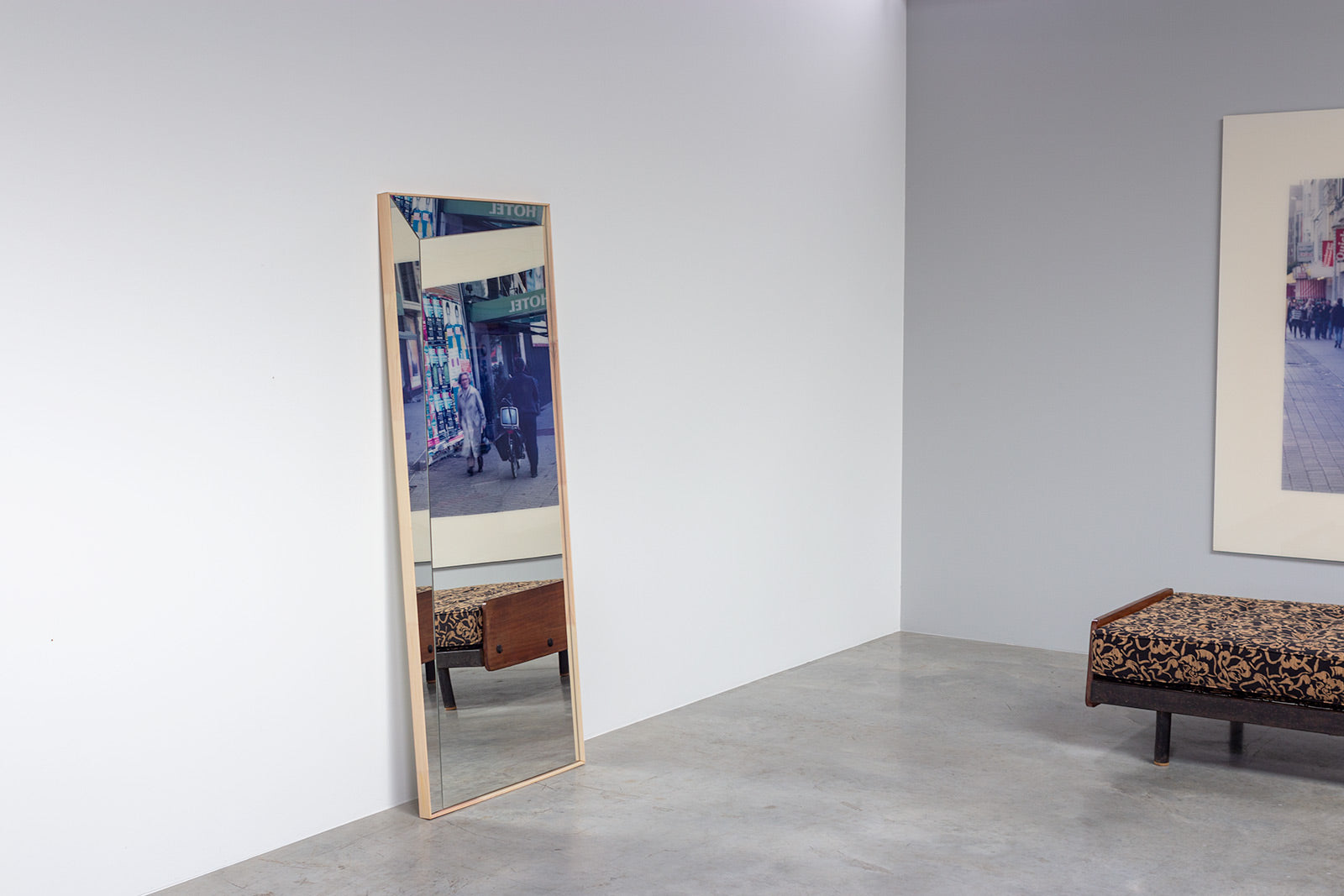 Markerad_mirror_by_Virgil_Abloh_for_IKEA