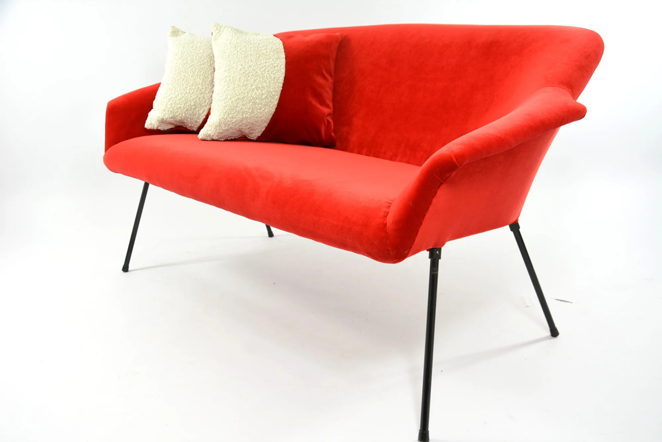MARLBORO_Shell_Bench_1970s
