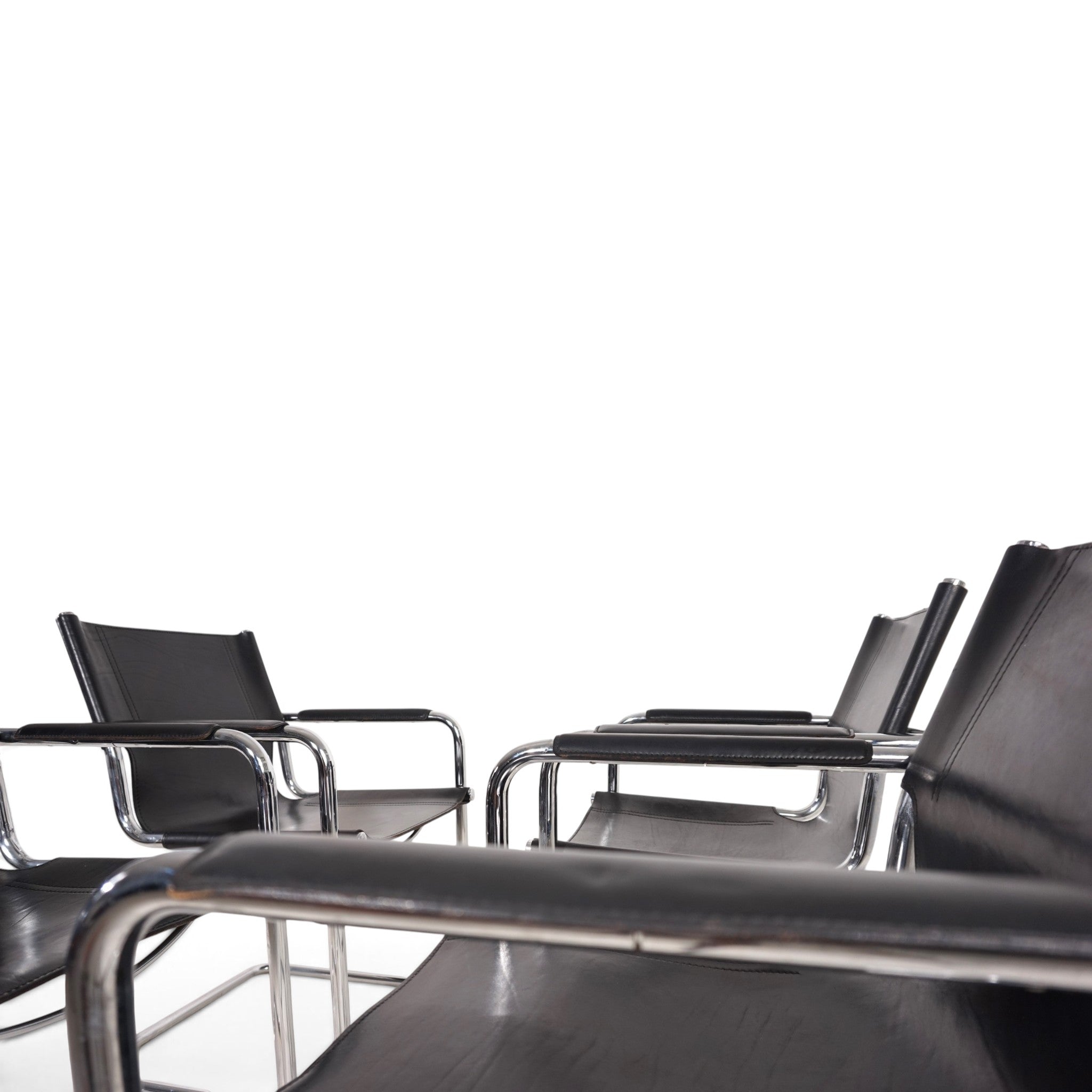 Set_of_4_Visitor_Chairs_by_Matteo_Grassi,_Black_Saddle_Leather_and_Chrome,_Italy
