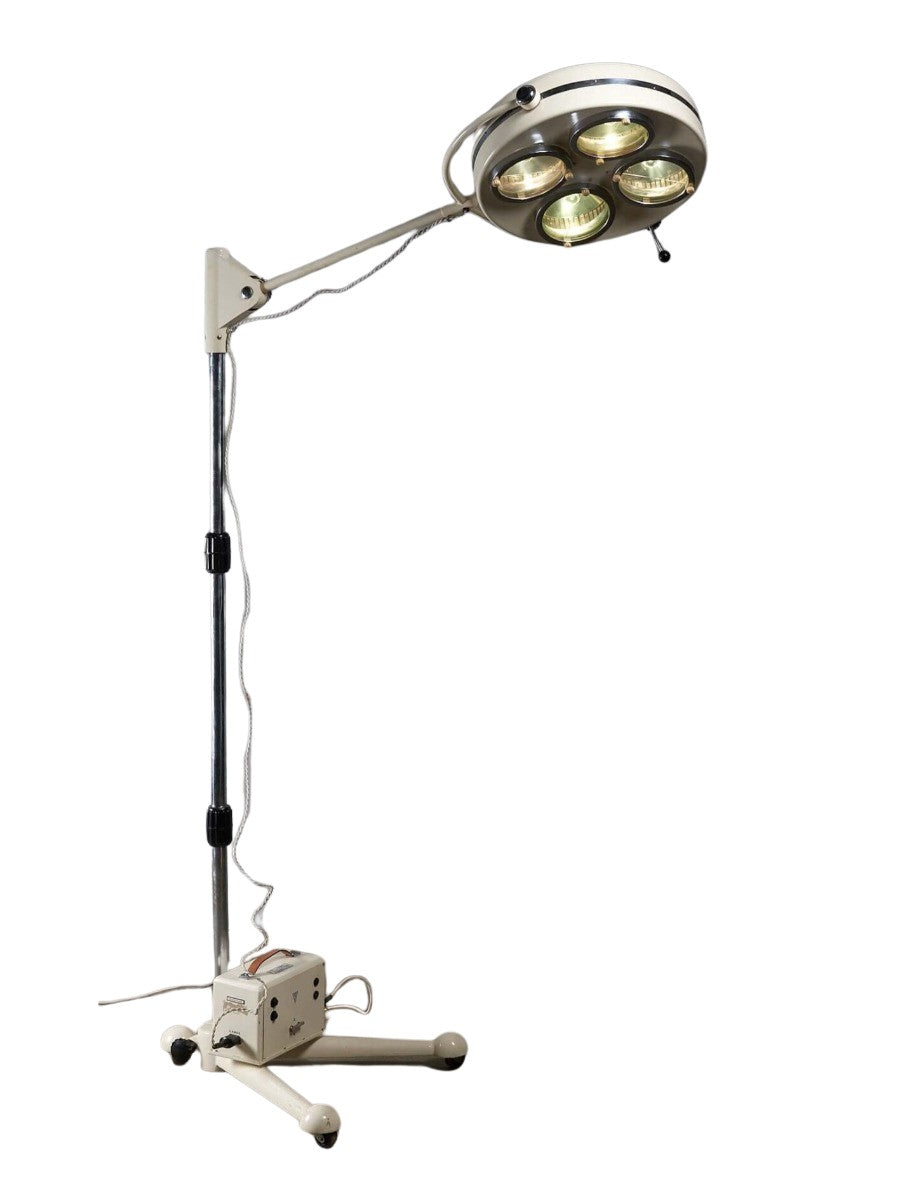Medical_Floor_Lamp,_Metal_Frame,_1950s,_Europe