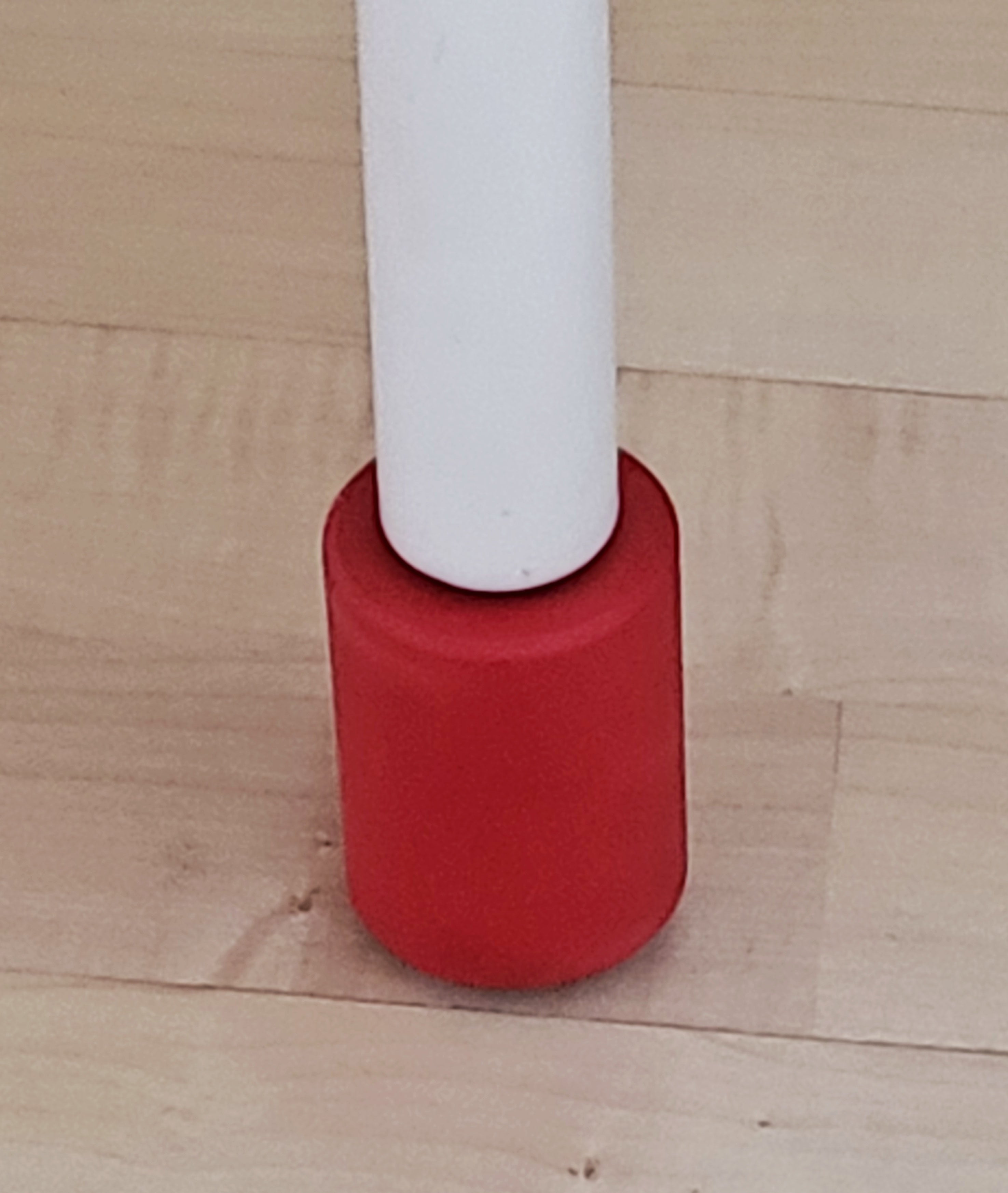 Memphis_Style_Armchair