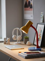 Italian_Memphis_Style_Desk_Lamp_with_Primary_Colours,_1970s