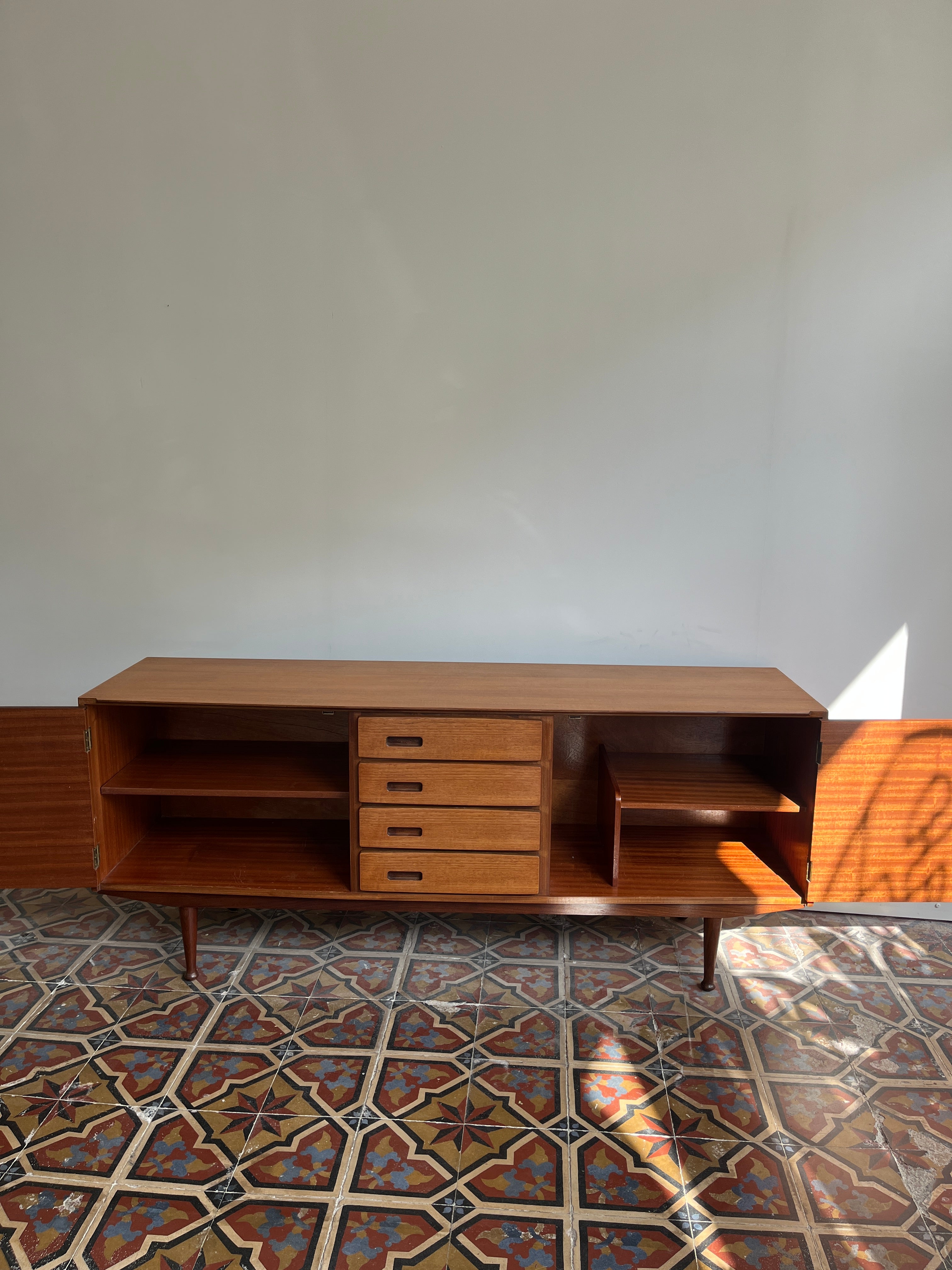Meredew_Teak_Sideboard,_British_Mid_Century_Modern,_1960s