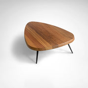 Mexique_walnut_coffee_table_by_Charlotte_Perriand_for_Cassina_2015